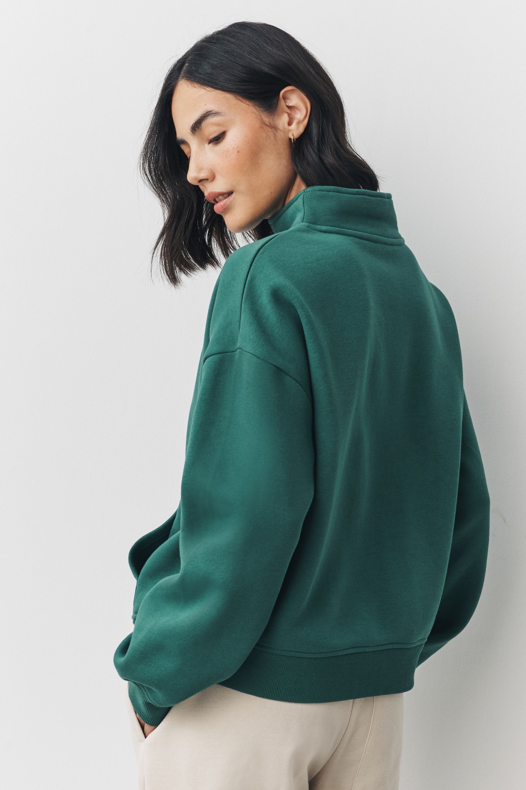 Next Sweater Relaxed Fit Jersey-Sweatshirt mit RV-Kragen (1-tlg) günstig online kaufen