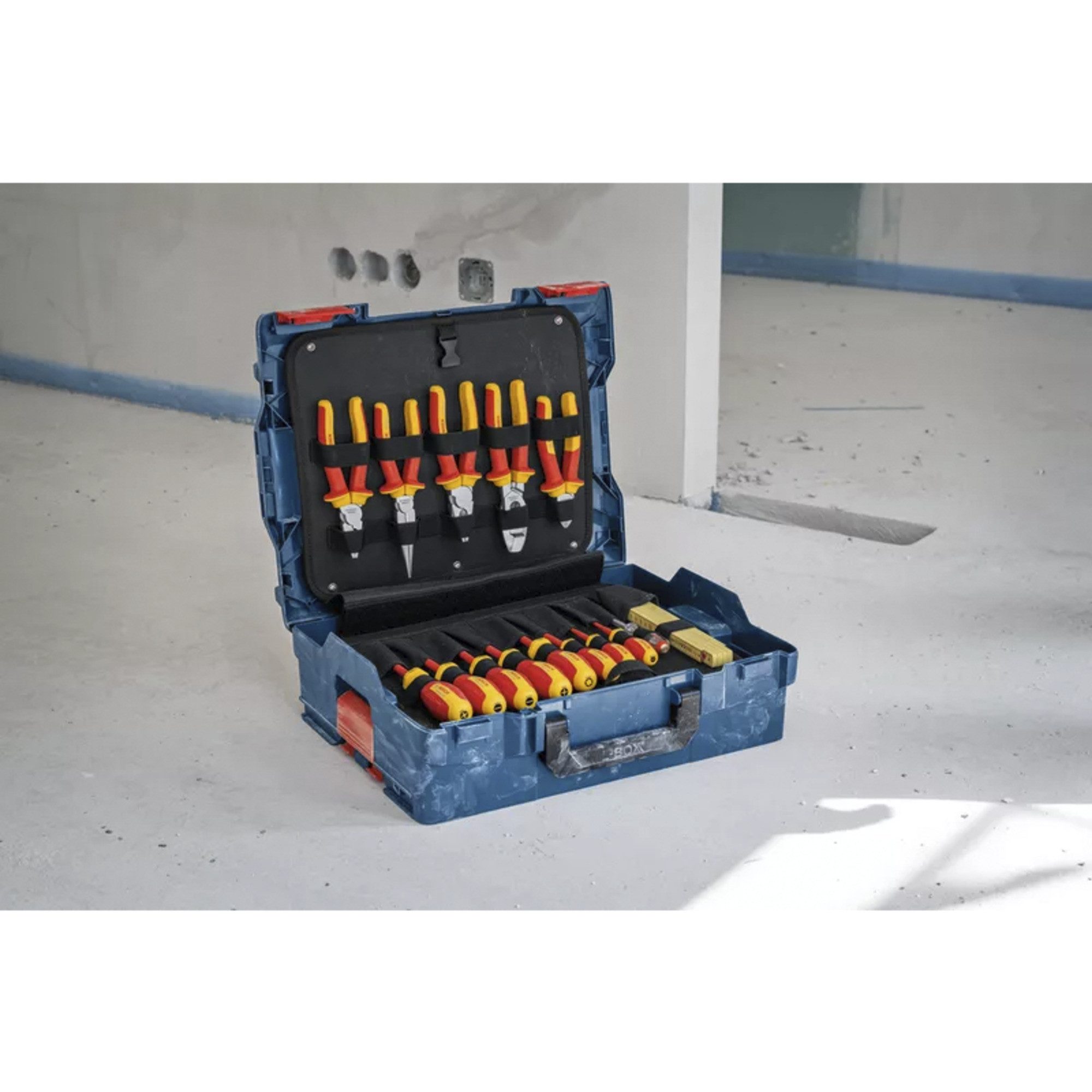Bosch Professional Werkzeugset Bosch Professional VDE-Elektrikerkoffer, (37-tlg)