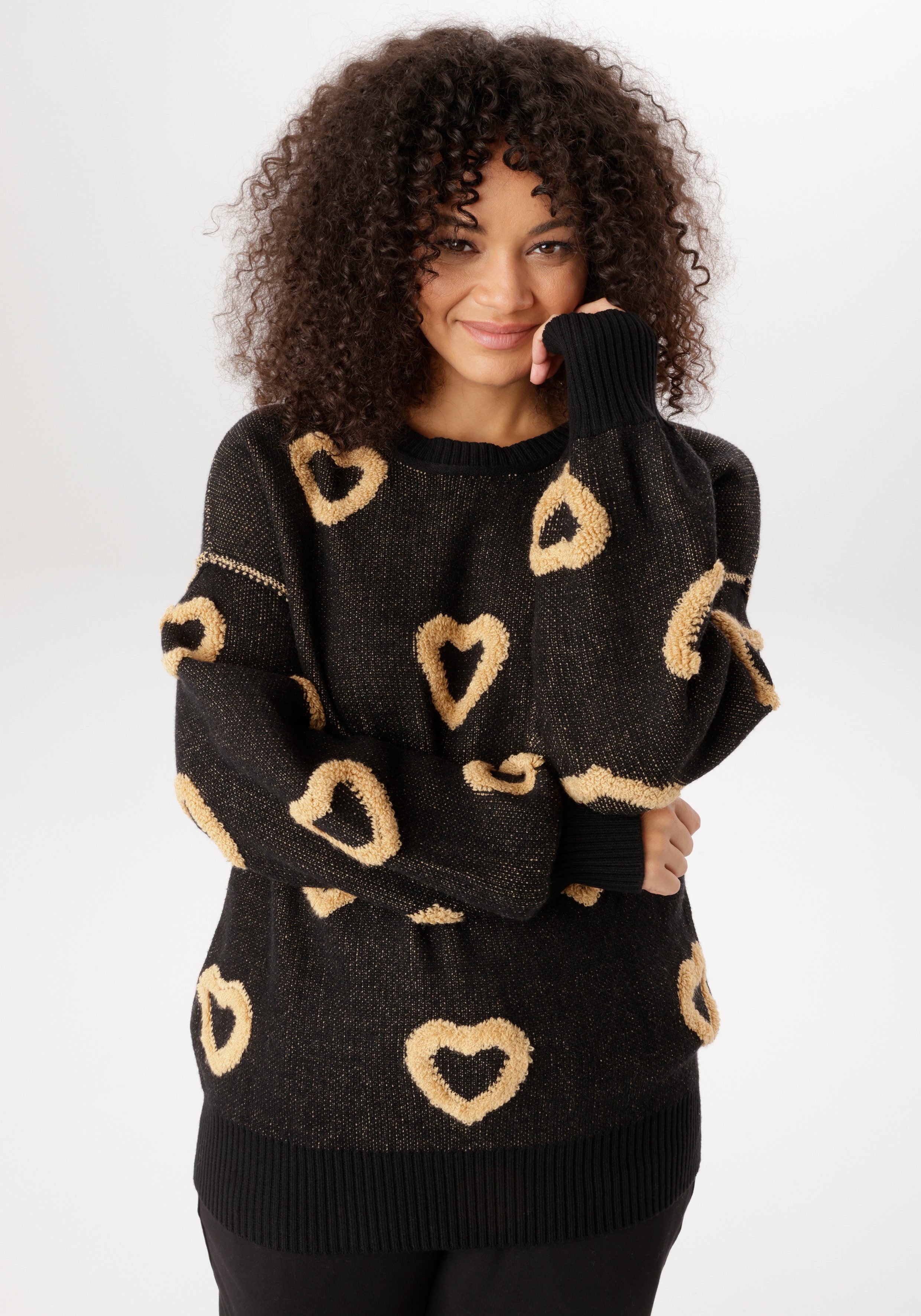 Aniston PLUS Strickpullover mit aufgestrickten Herzen