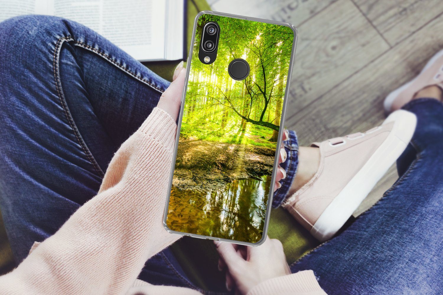 MuchoWow Handyhülle für Huawei P20 Lite (2020) Wald - Landschaft - Wasser - Bäume - Sonne, Handy Case, Silikon, Bumper Case Dünn