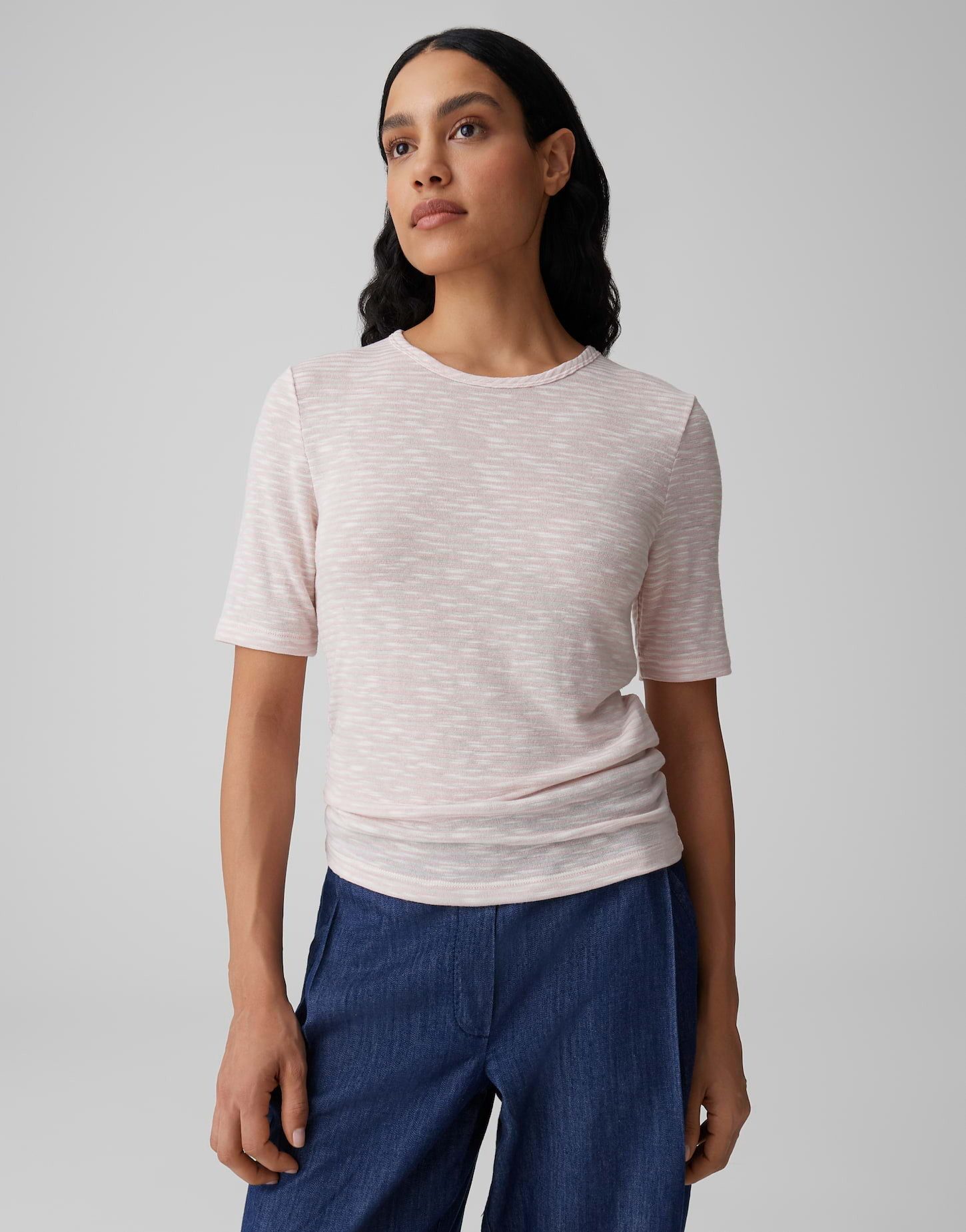 OPUS Kurzarmshirt Sambi aus gestreiftem Jersey mit dezenter Struktur elastischer Stoff, weicher Griff, Casual