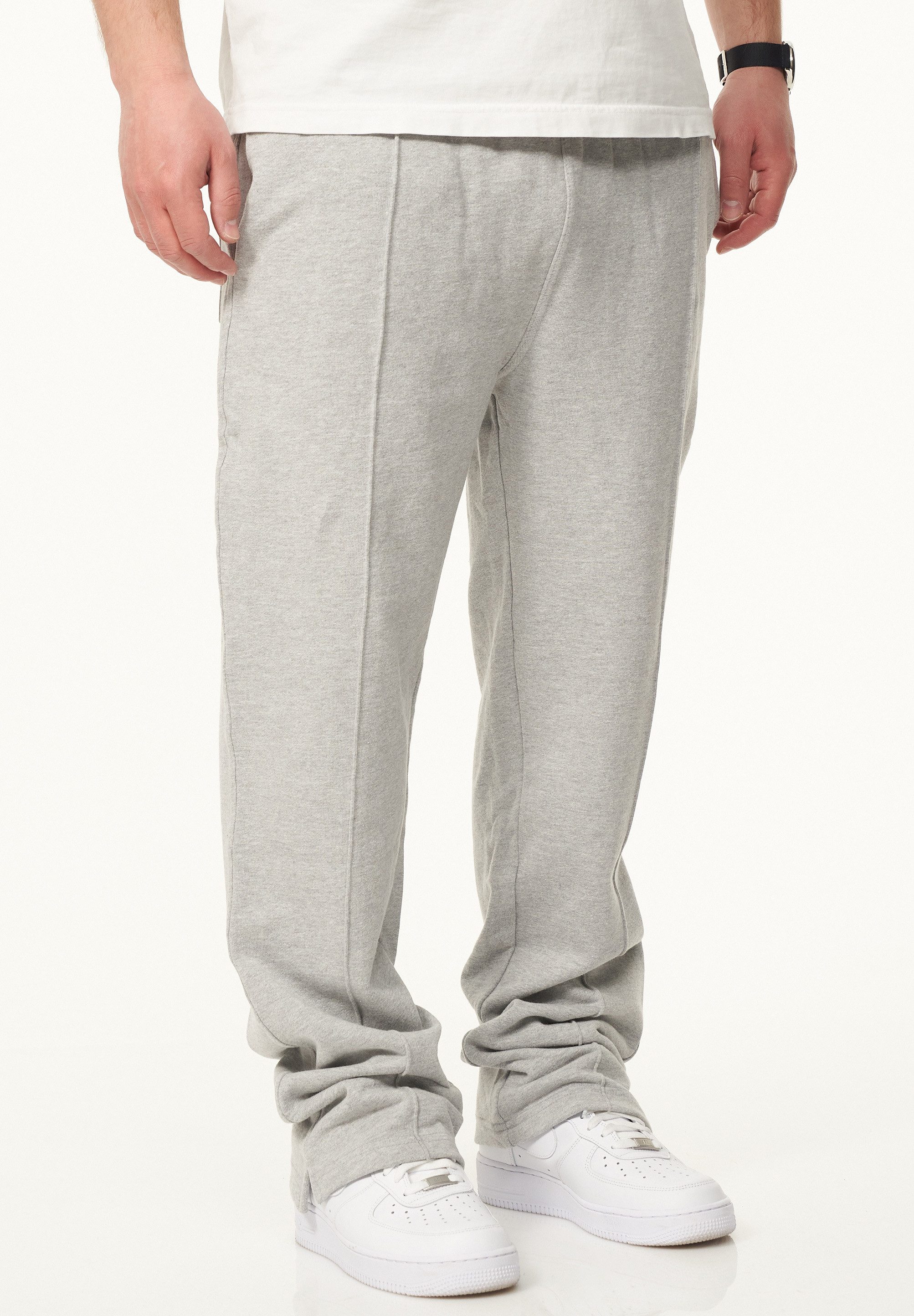 BEHYPE STUDIOS Jogginghose IM STRAIGHT-FIT Herren Lange Sporthose Trainingshose Freizeithose
