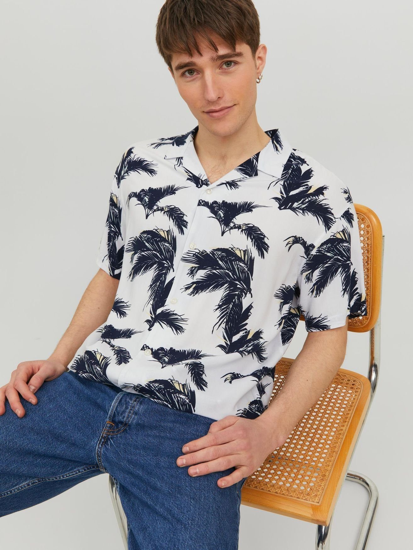 Kurzarm Shirt JORLUKE & Florales Relaxed Hemd in Jones 5529 Weiß-2 Jack Kurzarmhemd Fit