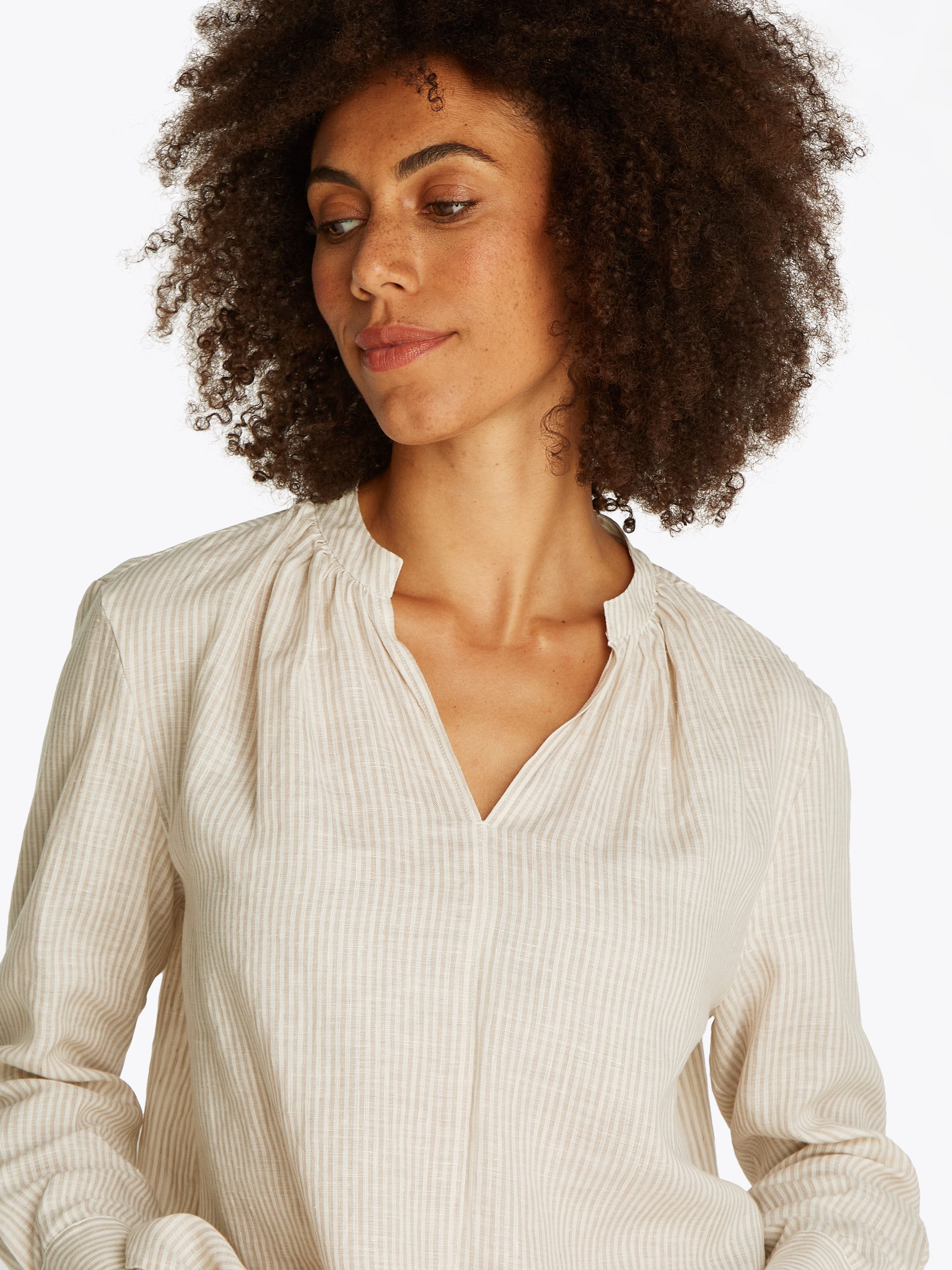 Tommy Hilfiger Klassische Bluse ESS LINEN V-NECK BLOUSE mit Raffung,kühlend günstig online kaufen