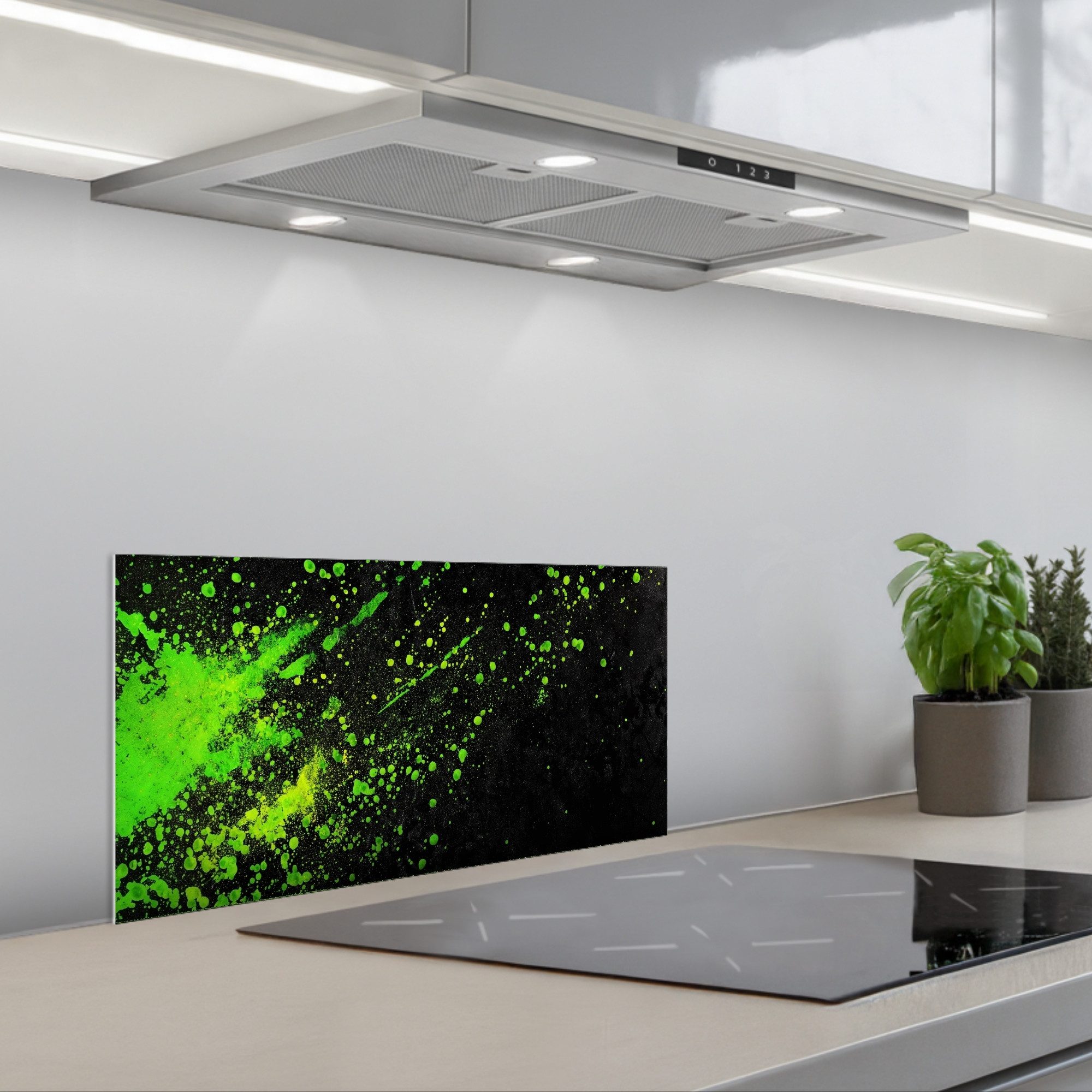 KitchenYeah Küchenrückwand selbstklebend (keine Folie) Spiele - Splash - Grün - Chaotisch - Grün, (1-tlg), Küchenrückwand, Spritzschutz, Kitchen, 60x30 cm