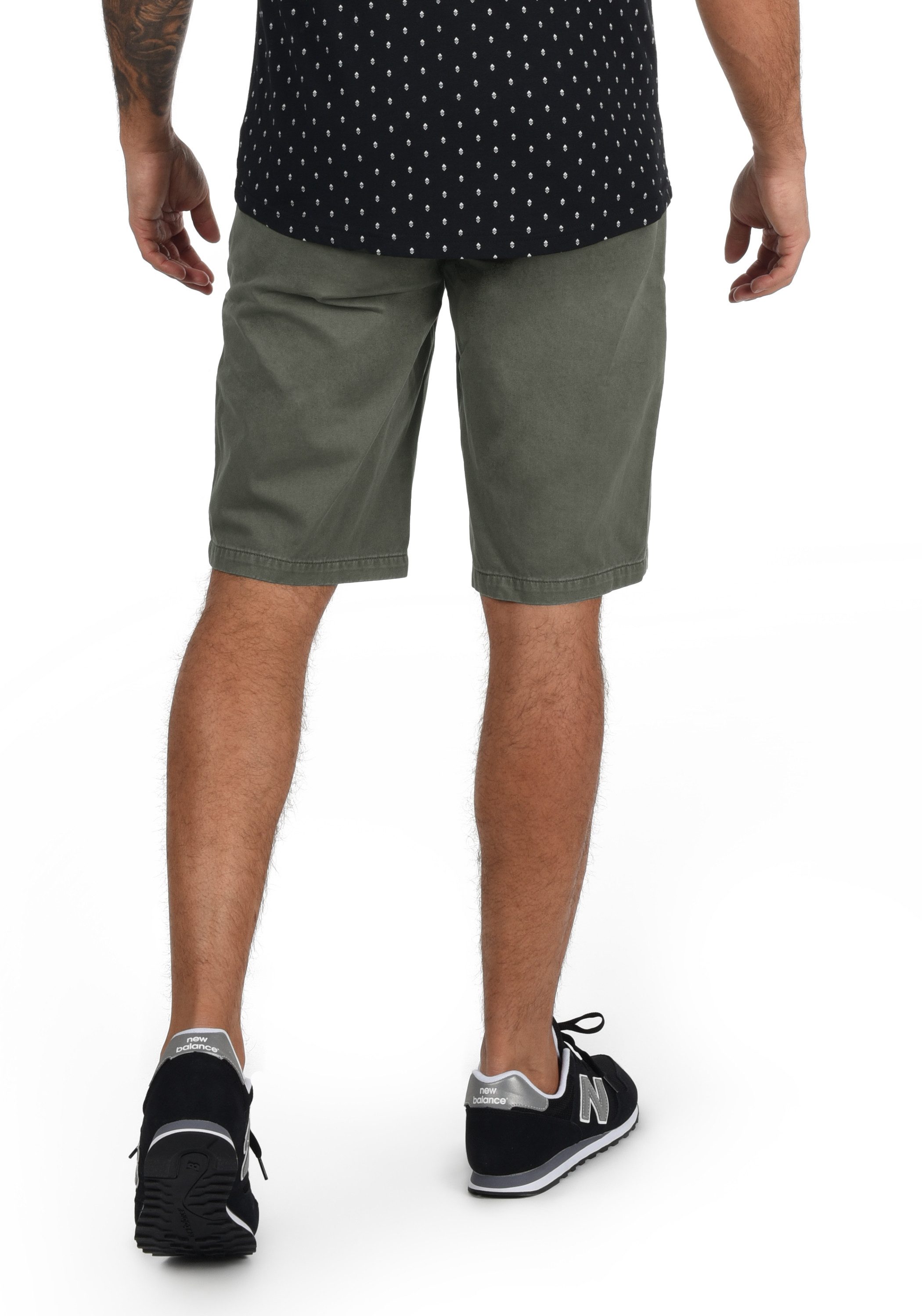 !Solid Chinoshorts SDViseu Kurze Hose mit knöpfbaren Gesäßtaschen