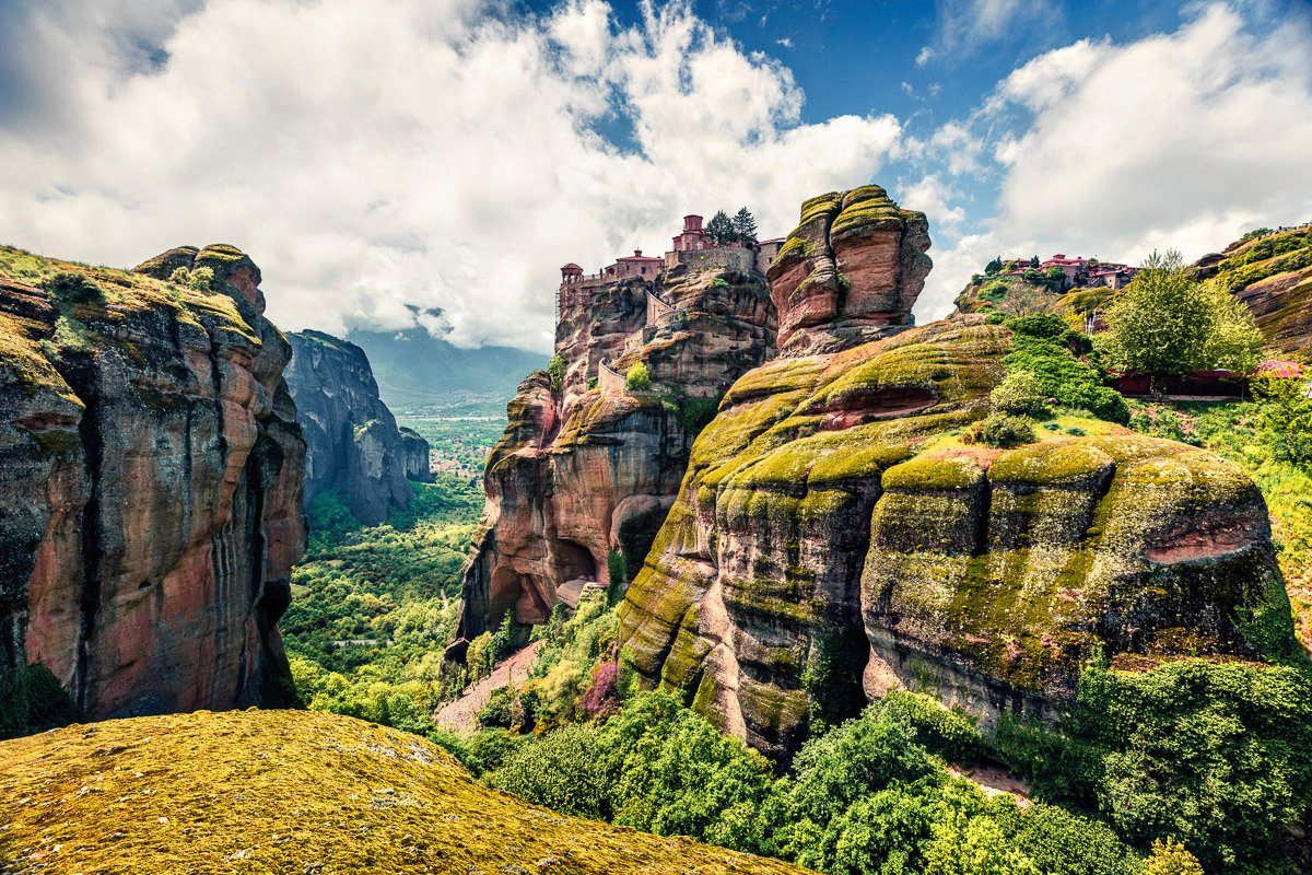 Fototapete Überwachsene Berge