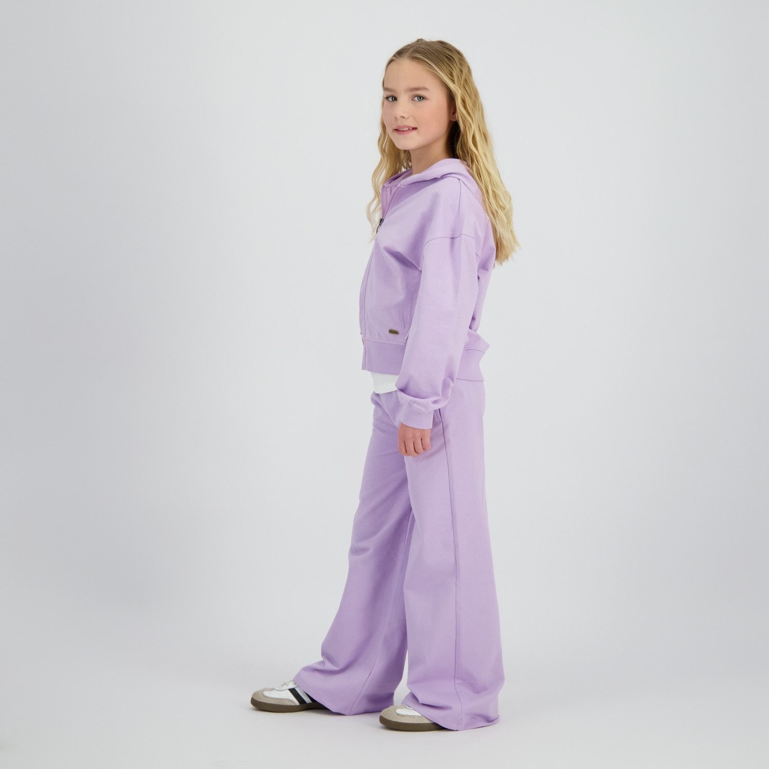 Vingino Sweathose mit ausgestelltem Bein und Gummizug, for Girls – Bild 5 von 5