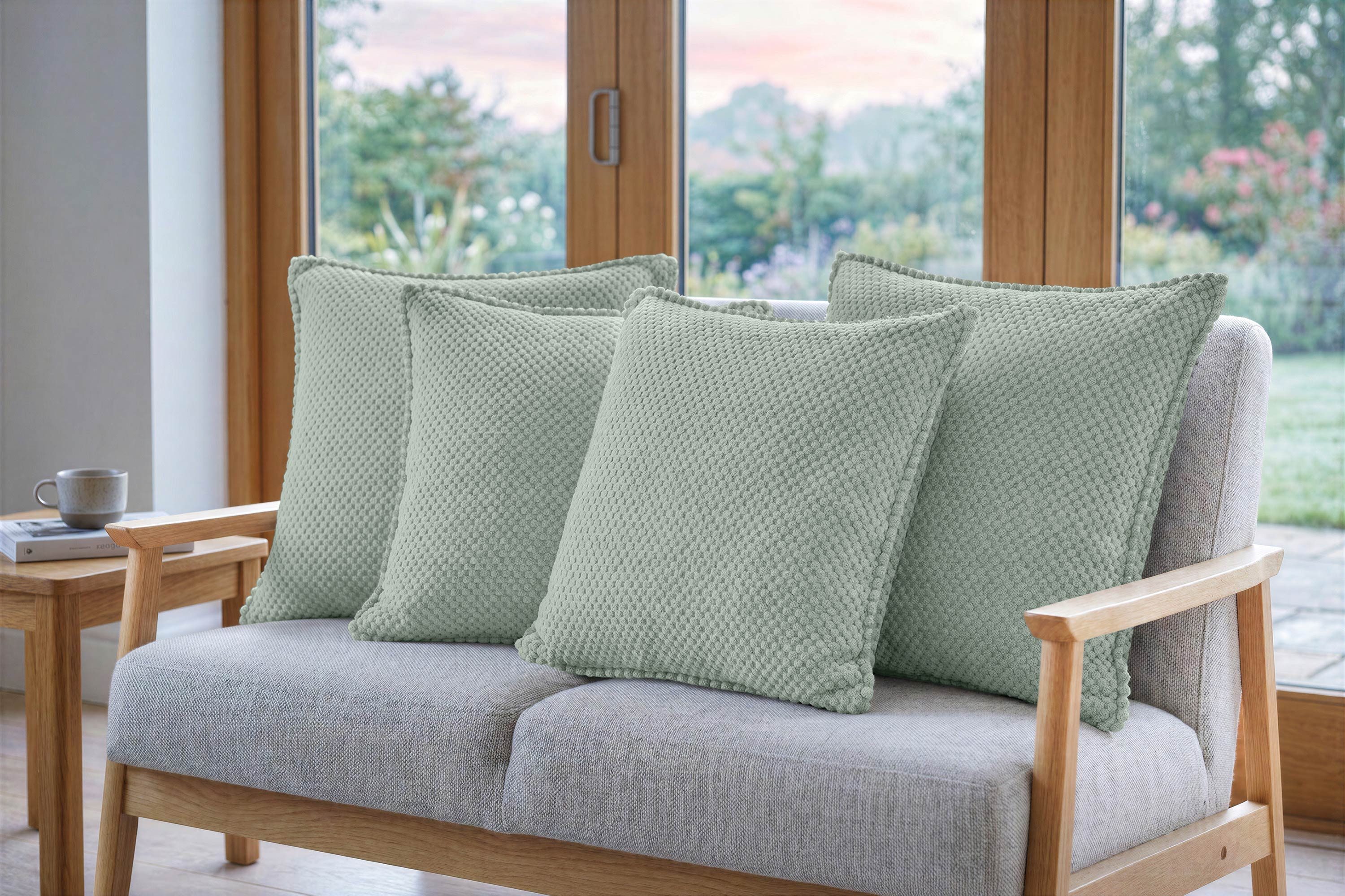 Amilian Dekokissen 4er Set Dekokissen mit Füllung, für Sofa Sessel und Bett geeignet pflegeleicht und waschbar