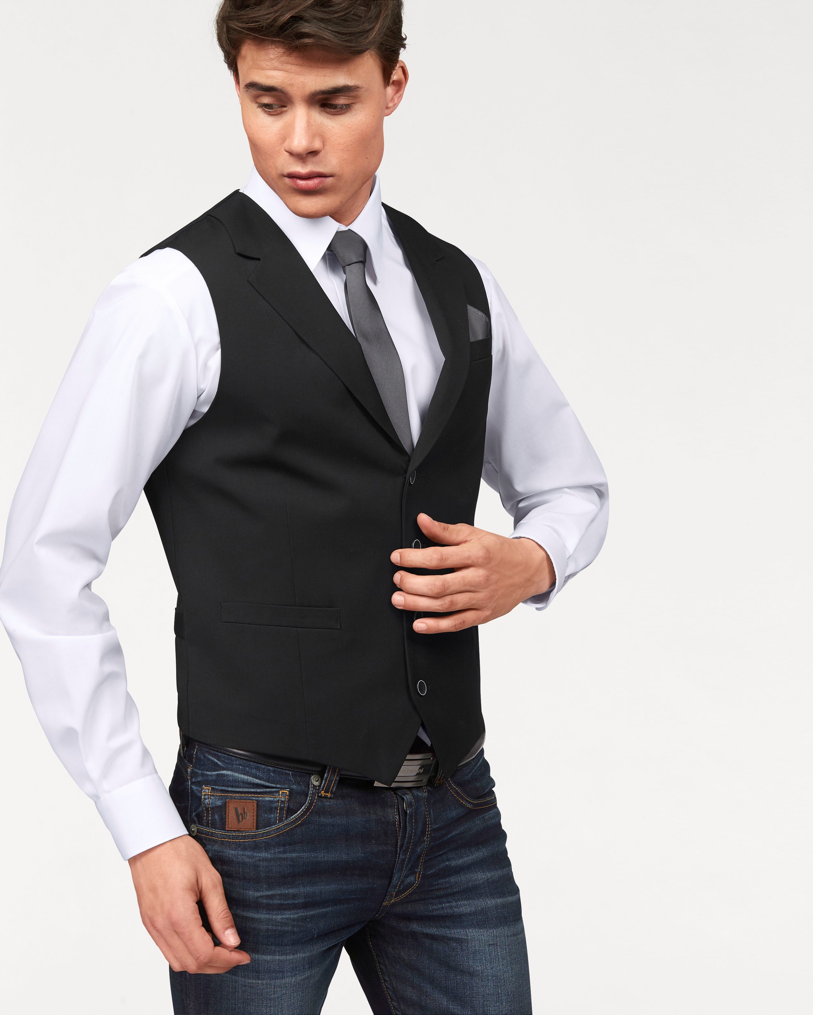 Bruno Banani Kurzweste mit feiner Struktur. € 44,99, (€ 44,99 pro 1 Stk).