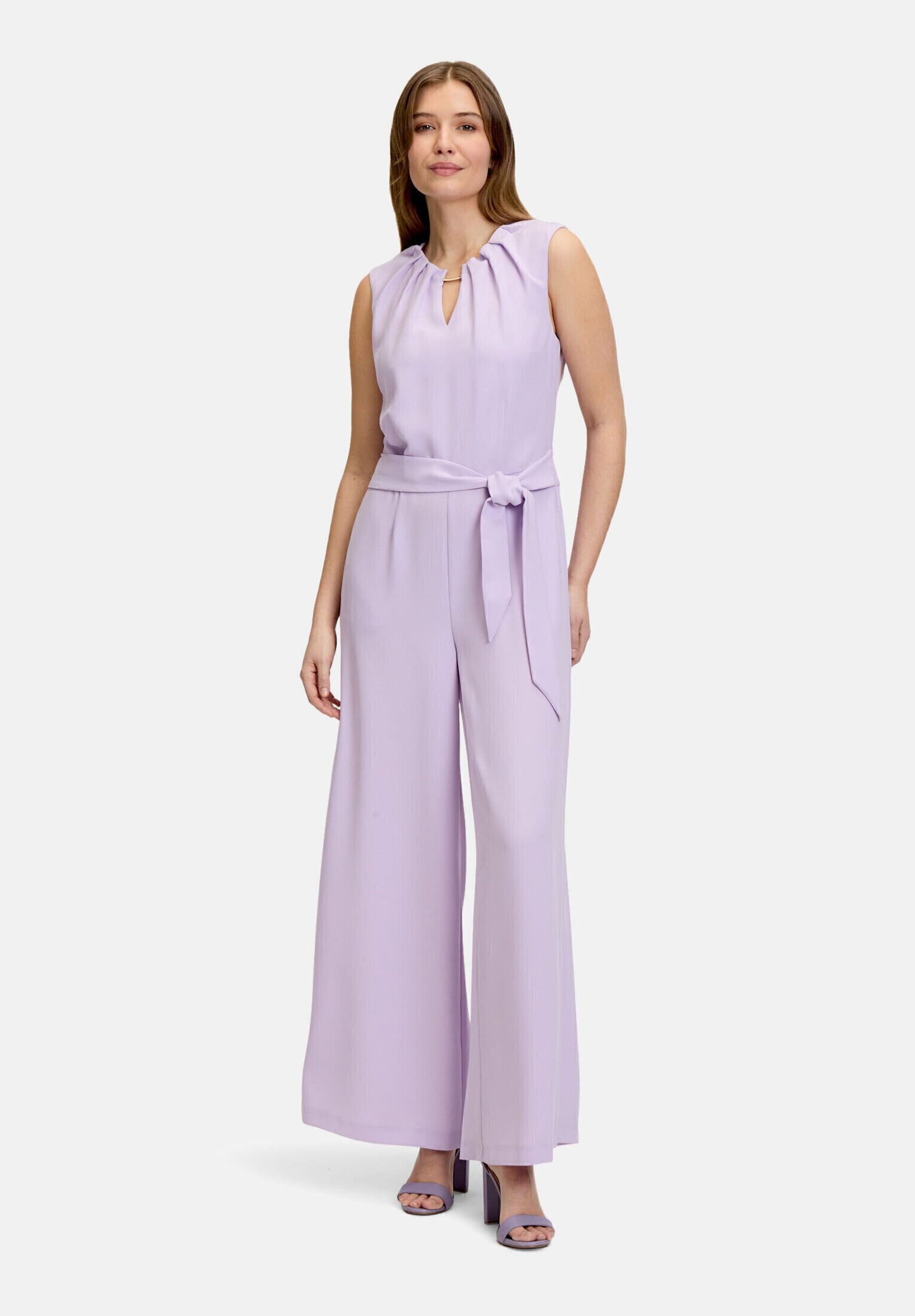 Betty&Co Overall Damen ohne Arm (1-tlg) Falten