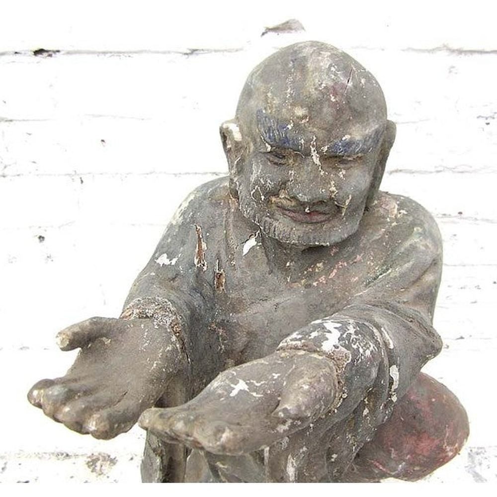 Luxury-Park-Direct Kommode China vor 1920 Skulptur Tänzer auf Sockel buddhistisch Pappel bemalt