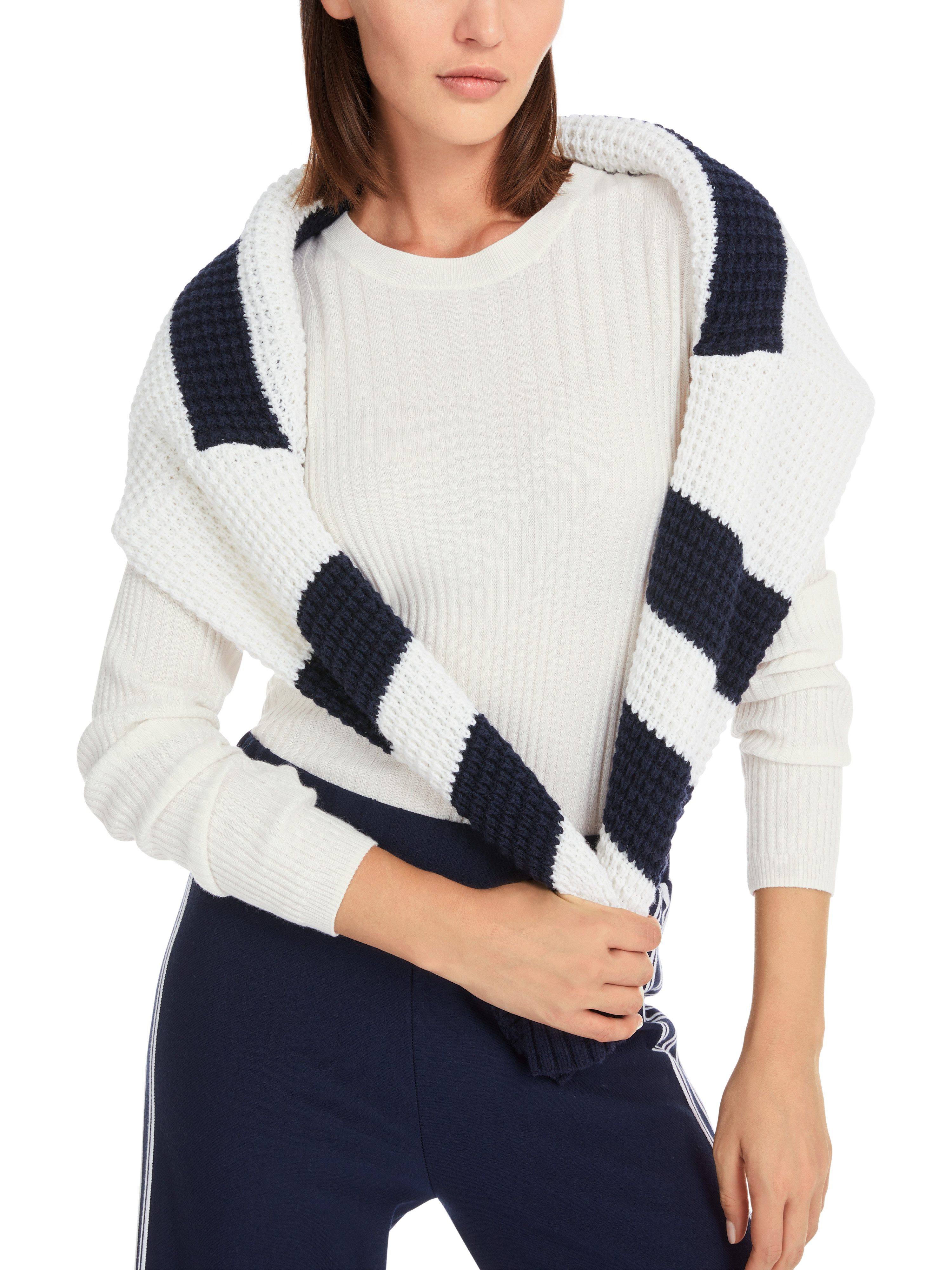 Marc Cain Strickpullover "Happy Classics" Premium Damenmode Körpernaher Swe günstig online kaufen