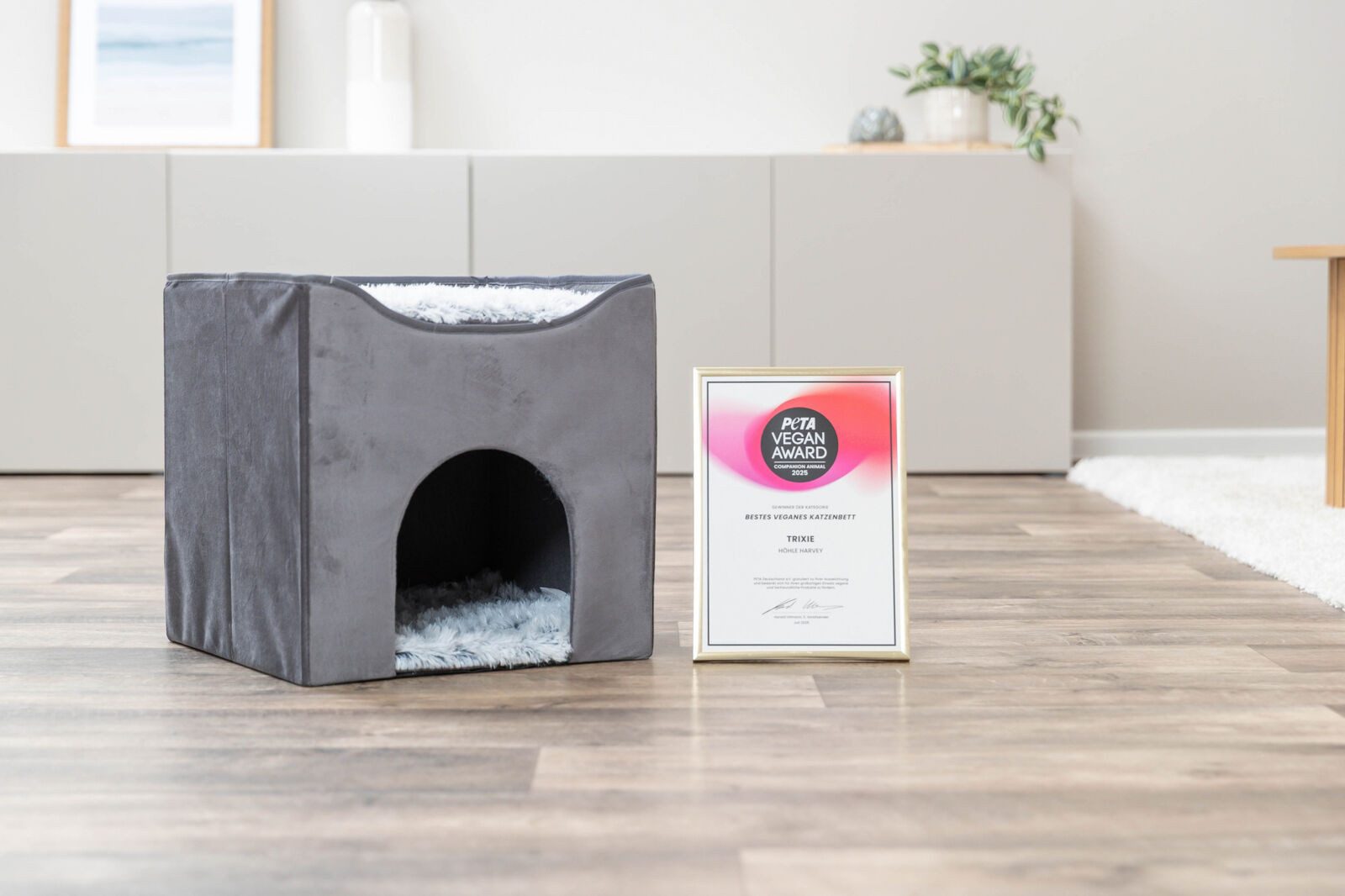 TRIXIE Tierhöhle TRIXIE Höhle Harvey - grau/weiß-schwarz - 38 × 38 × 38 cm, SOFT Edition