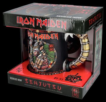 Figuren Shop GmbH Bierkrug Krug Iron Maiden - Senjutsu - Metall Merchandise Bierkrug Dekoration, Kunststein (Polyresin), Edelstahl