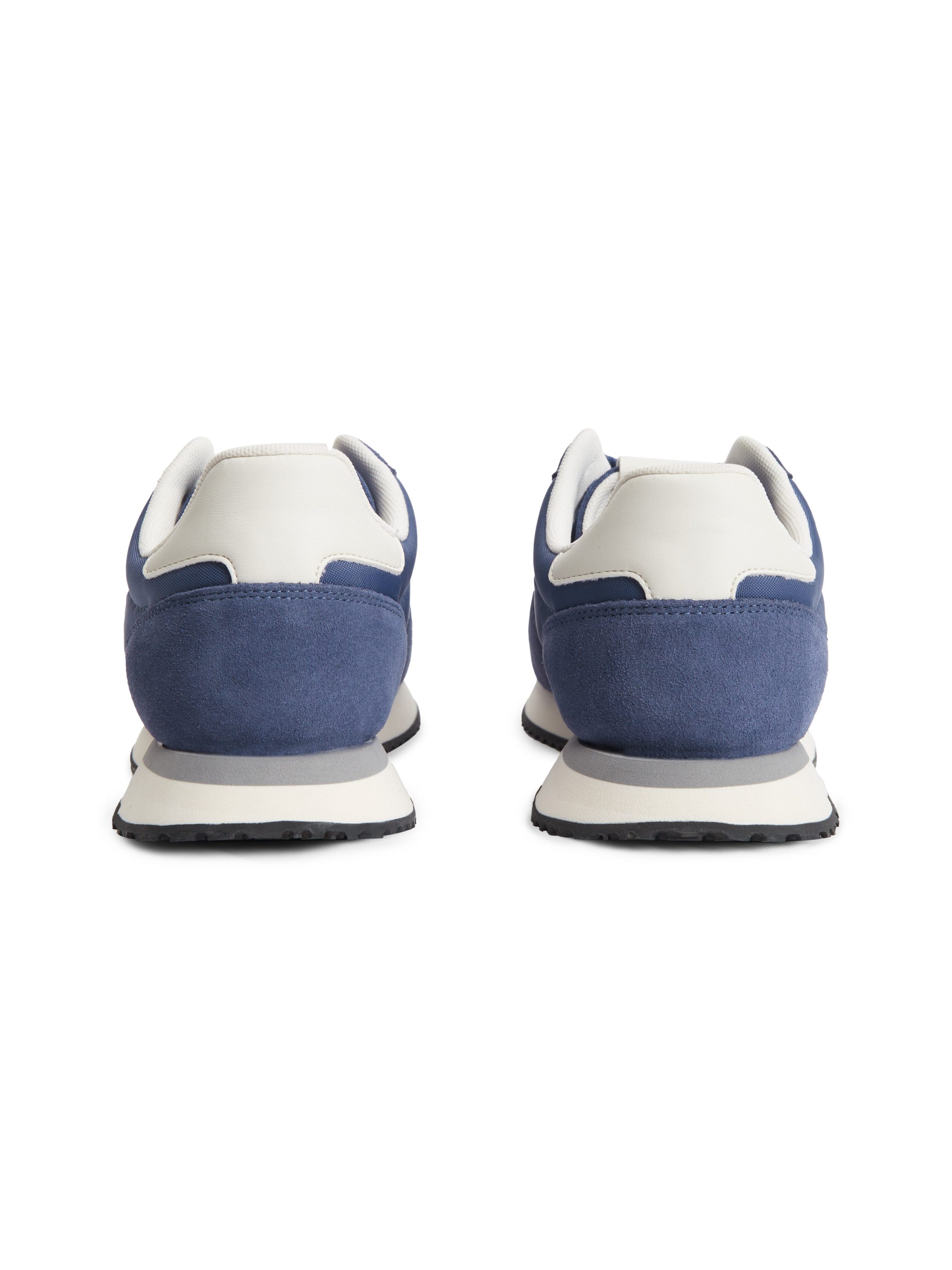 Tommy Jeans TJM EVA RUNNER MIX MATERIAL Sneaker Freizeitschuh, Schnürschuh mit Logoflaggen-Prägung an der Schuhzunge