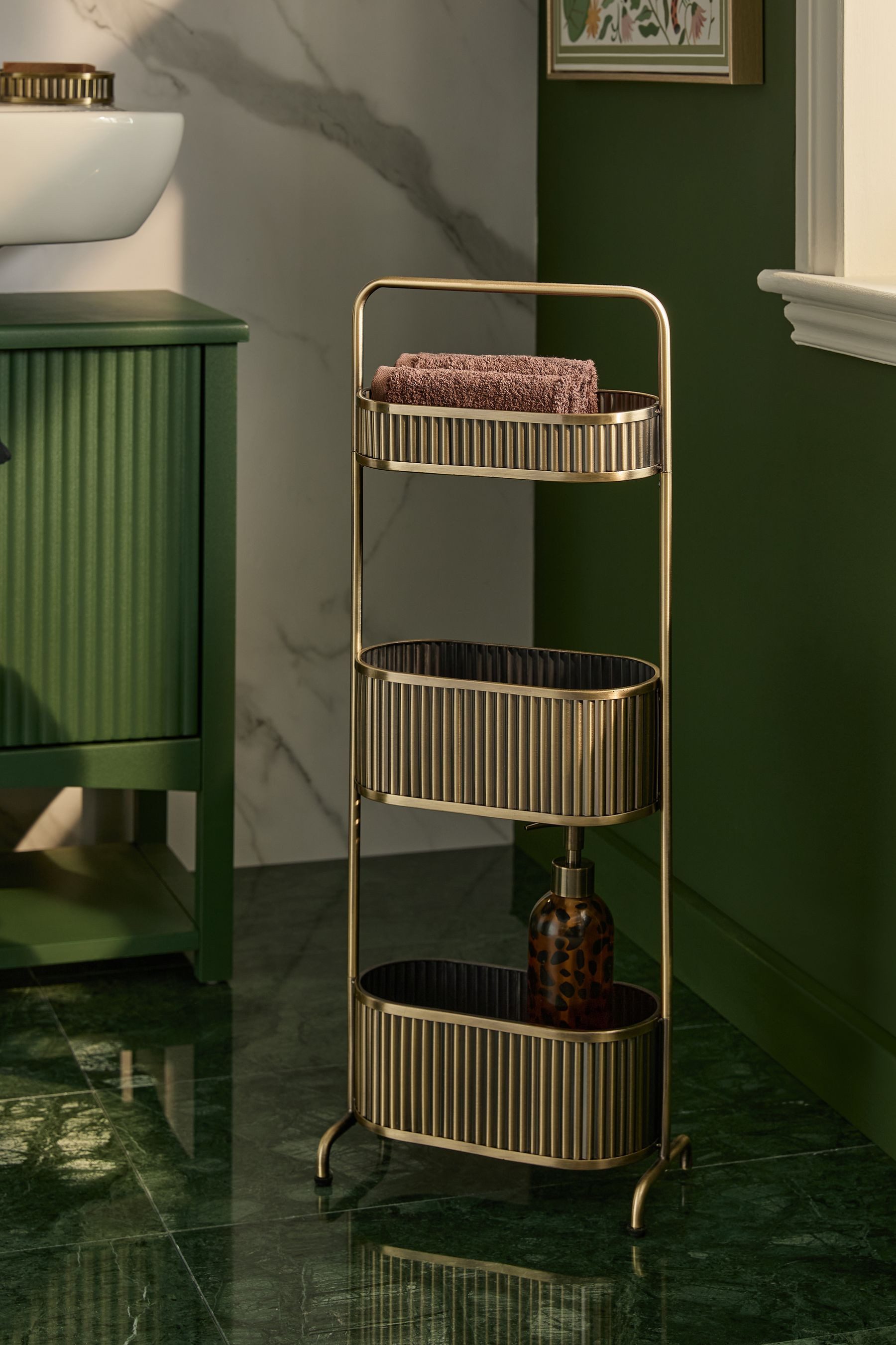 Next Badregal Gerippte Etagere, 1-tlg.