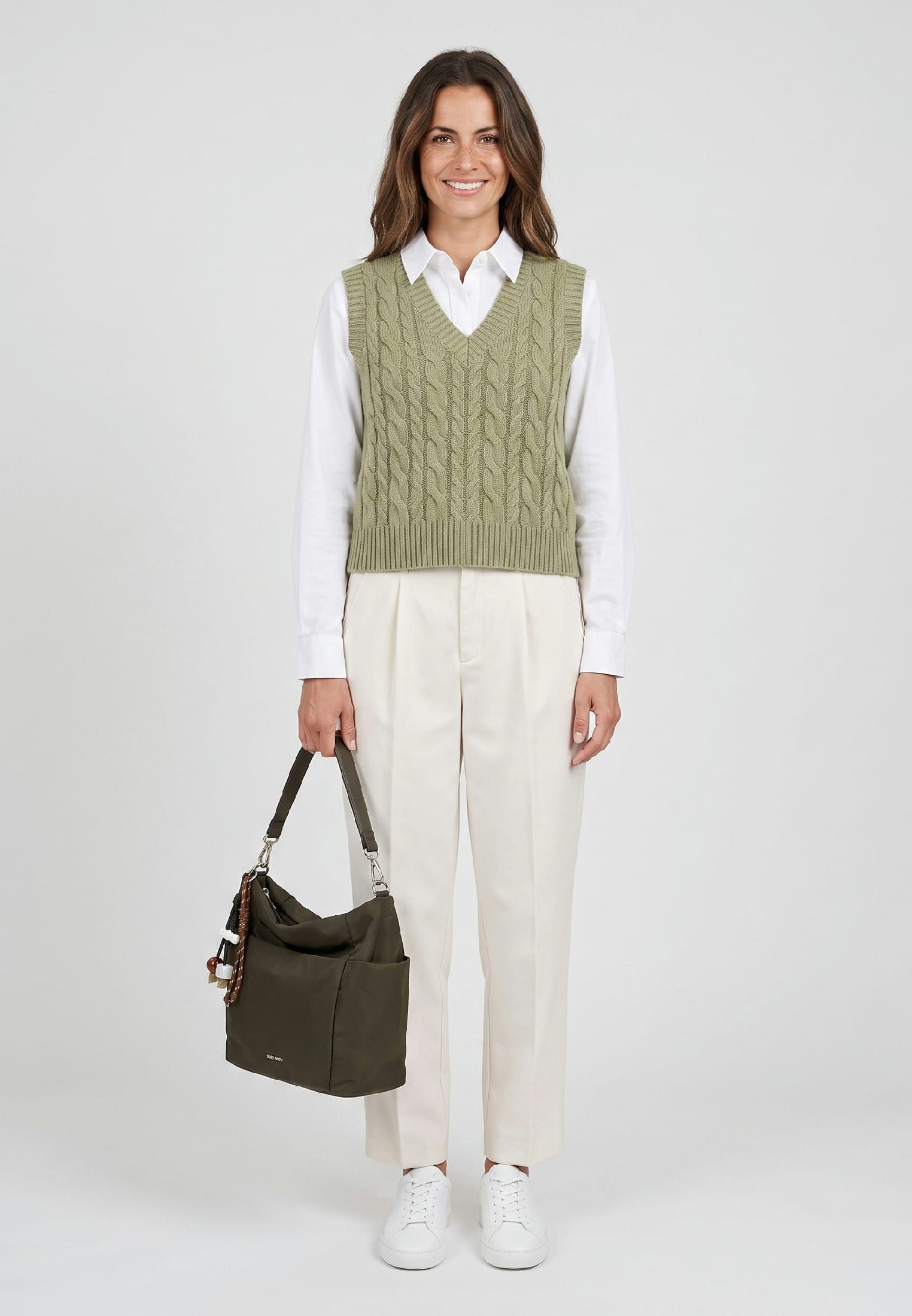 SURI FREY Beuteltasche SFY Sandey, Logo Patch