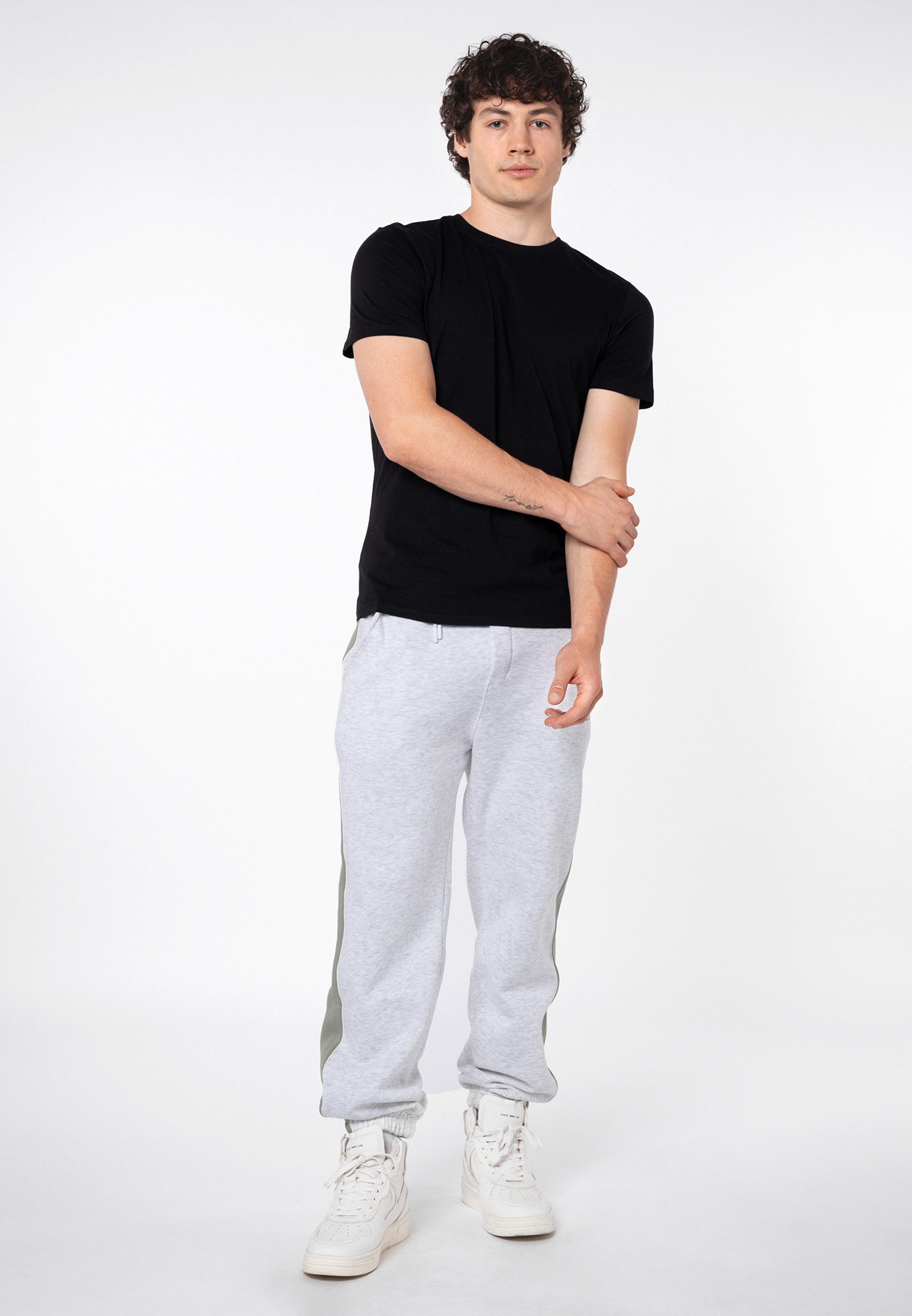 SUBLEVEL T-Shirt Herren Basic Shirt 5er Pack schwarz und weiß (5-tlg) Basic Shirt Sparpack