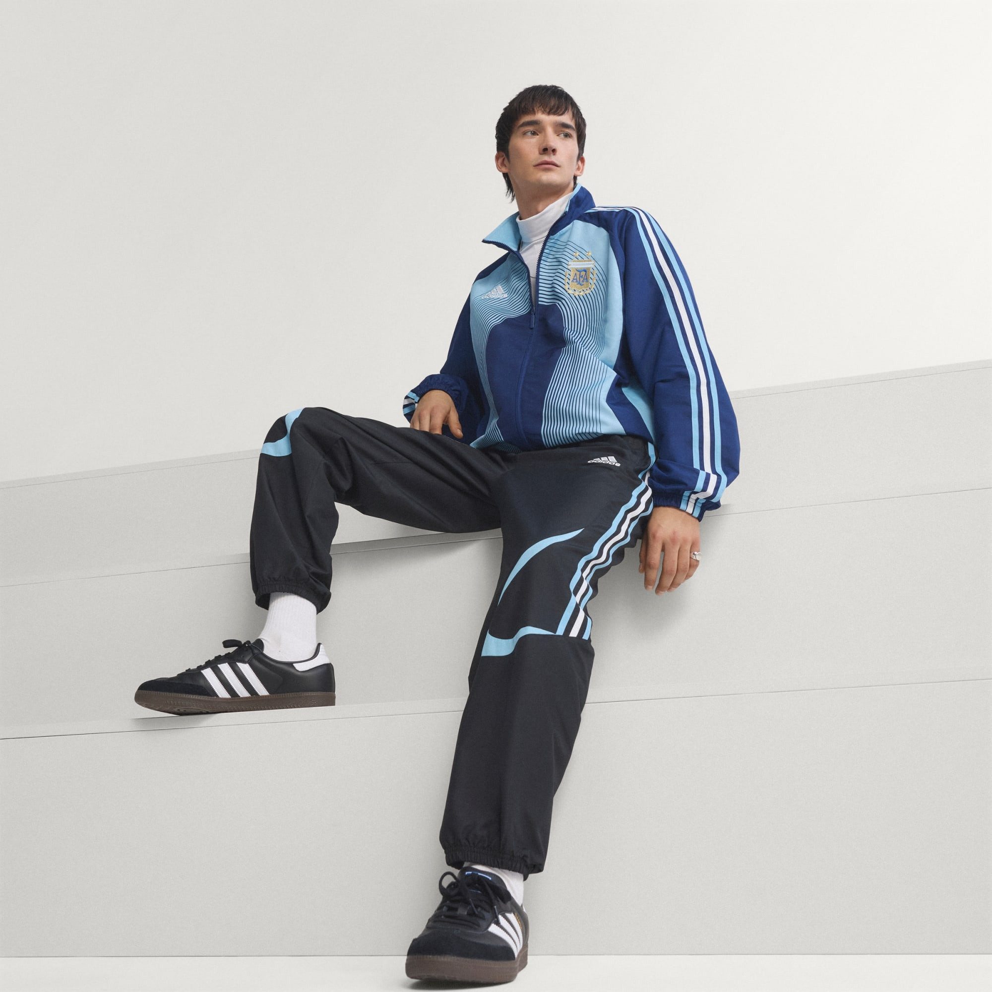 adidas Performance Trainingshose ARGENTINIEN 2006 TRAINIGSHOSE (1-tlg)