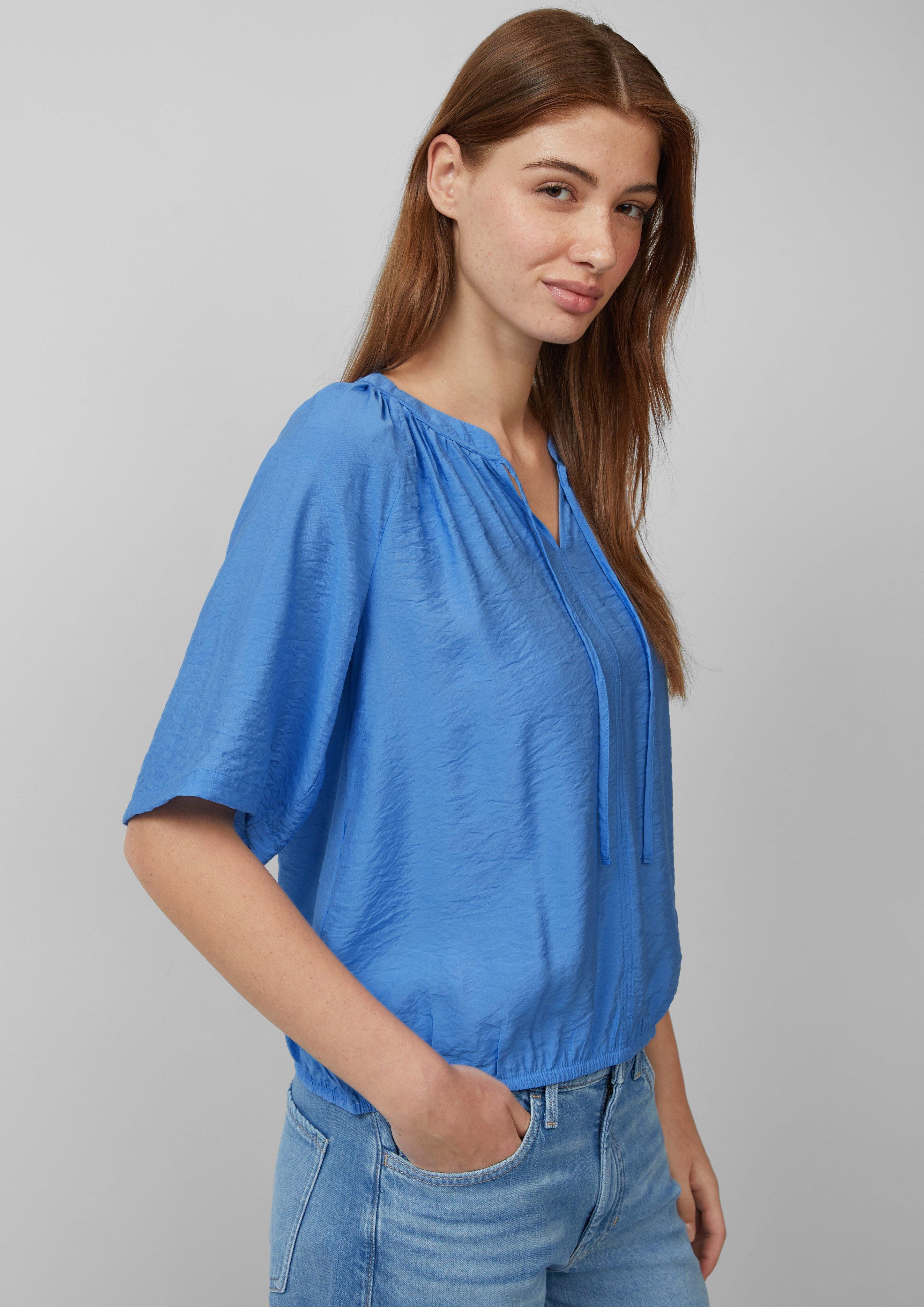 Kurzarmbluse Strukturierte Bluse mit Halbarm im O-Shape