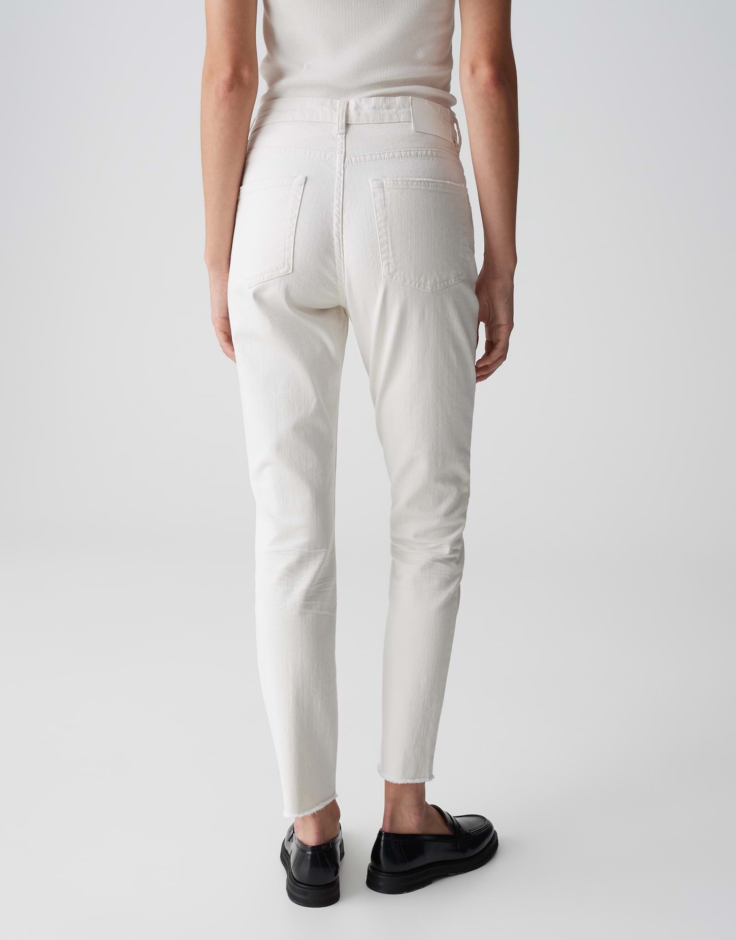 OPUS Slim-fit-Jeans EVITA DYNAMIC Mid Rise aus BCI Cotton Mix