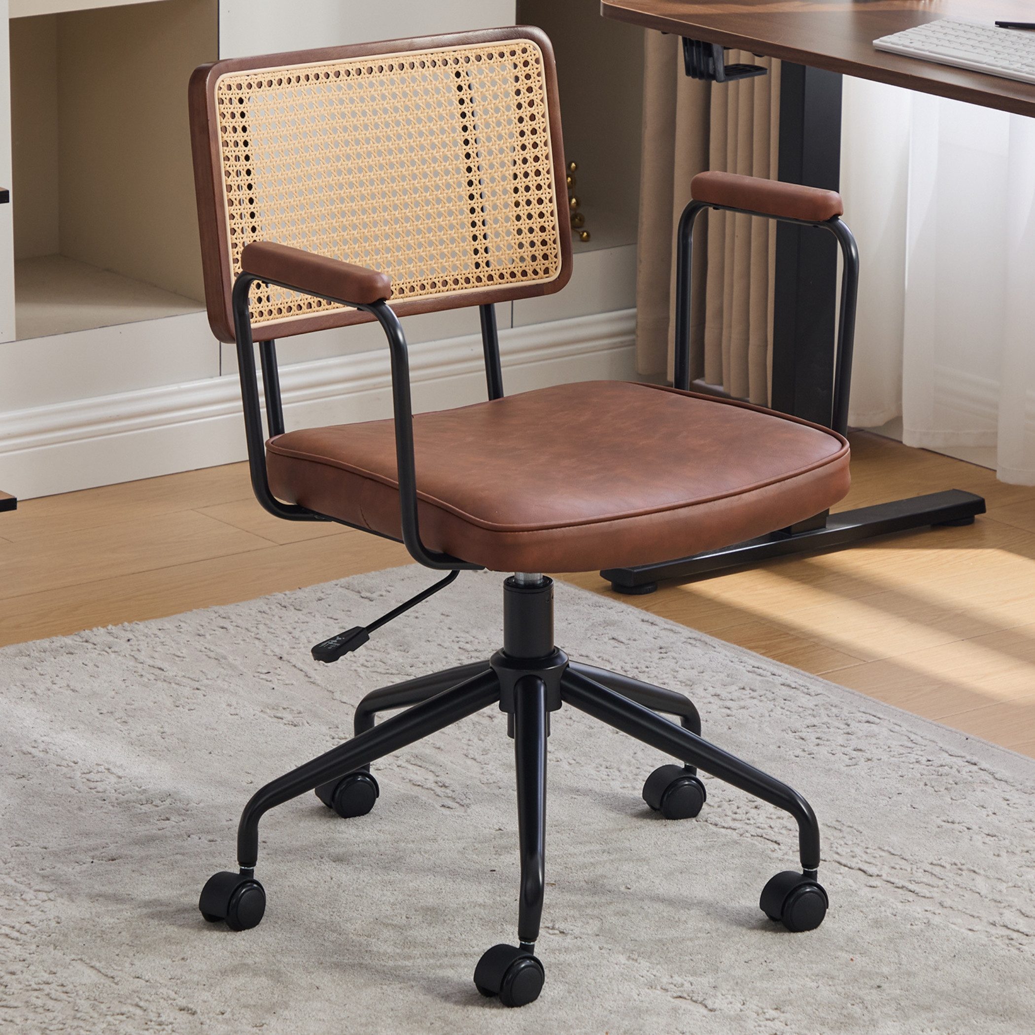 SeedWave Bürostuhl mit Rattan-Rückenlehne, Höhenverstellbarer Drehstuhl mit Polstersitz, Metallgestell Schreibtischstuhl im Industrial Stil für Home Office