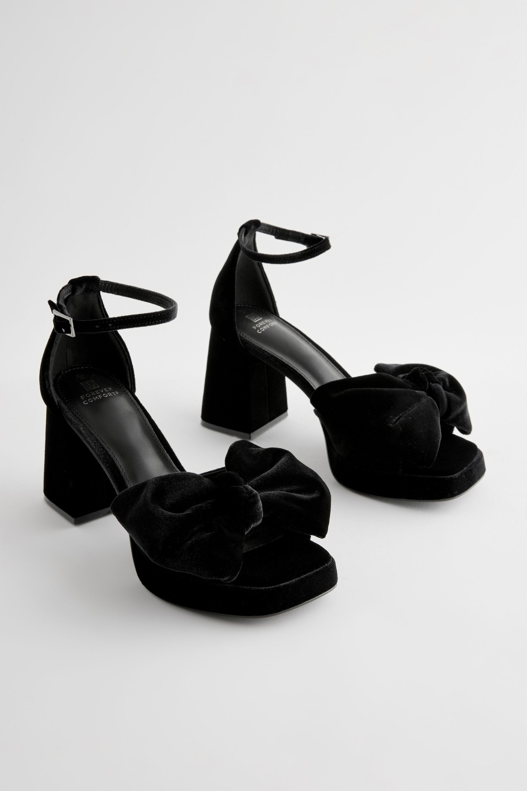 Next Forever Comfort® Plateausandale mit Schleife günstig online kaufen