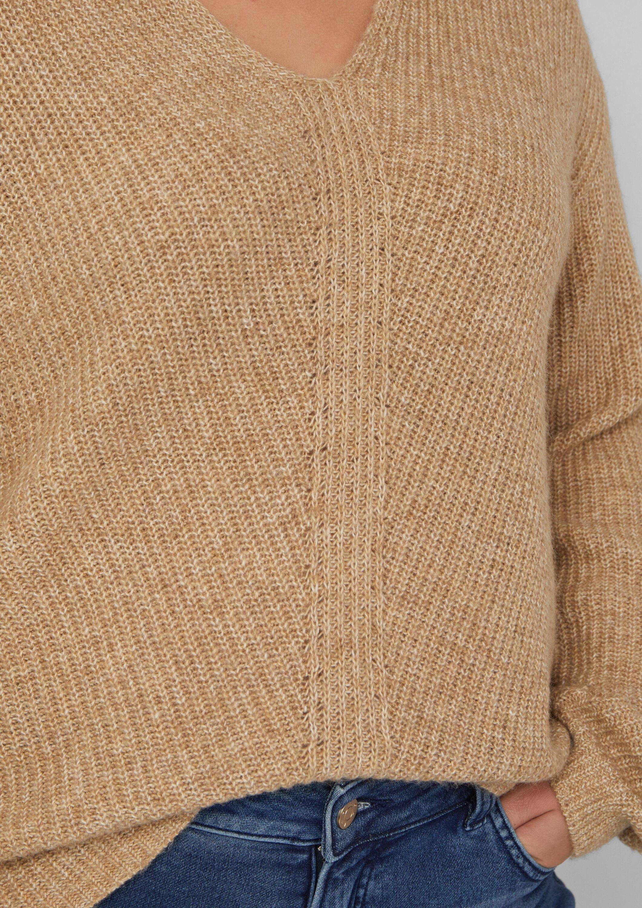 s.Oliver Longpullover Strickpullover Weicher Strickpullover im Relaxed Fit mit V-Ausschnitt