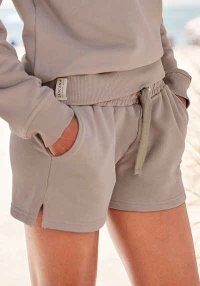 LASCANA Sweatshorts -Loungeshorts aus organischer Baumwolle, Loungewear