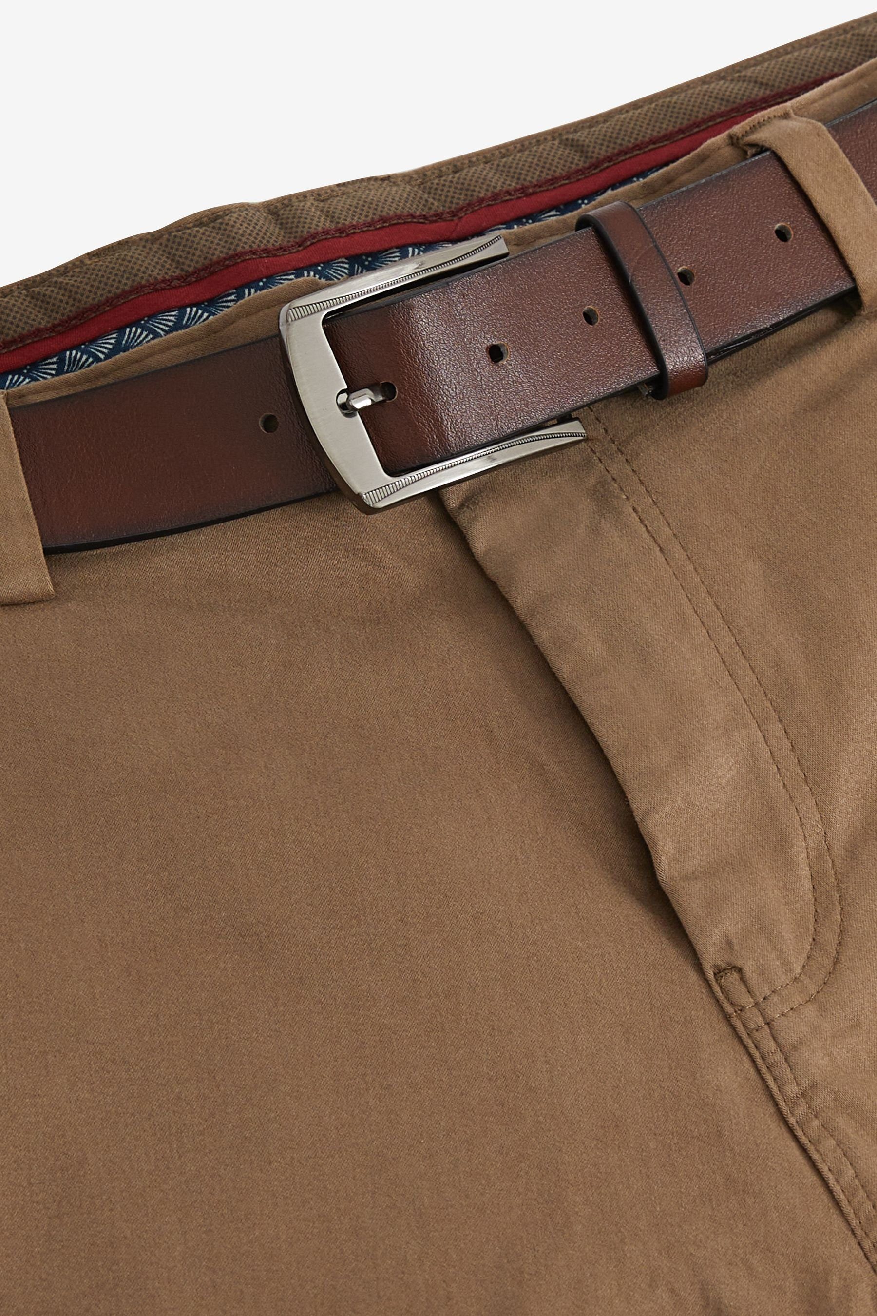 Next Chinohose Weiche Chinohosen mit Gürtel günstig online kaufen