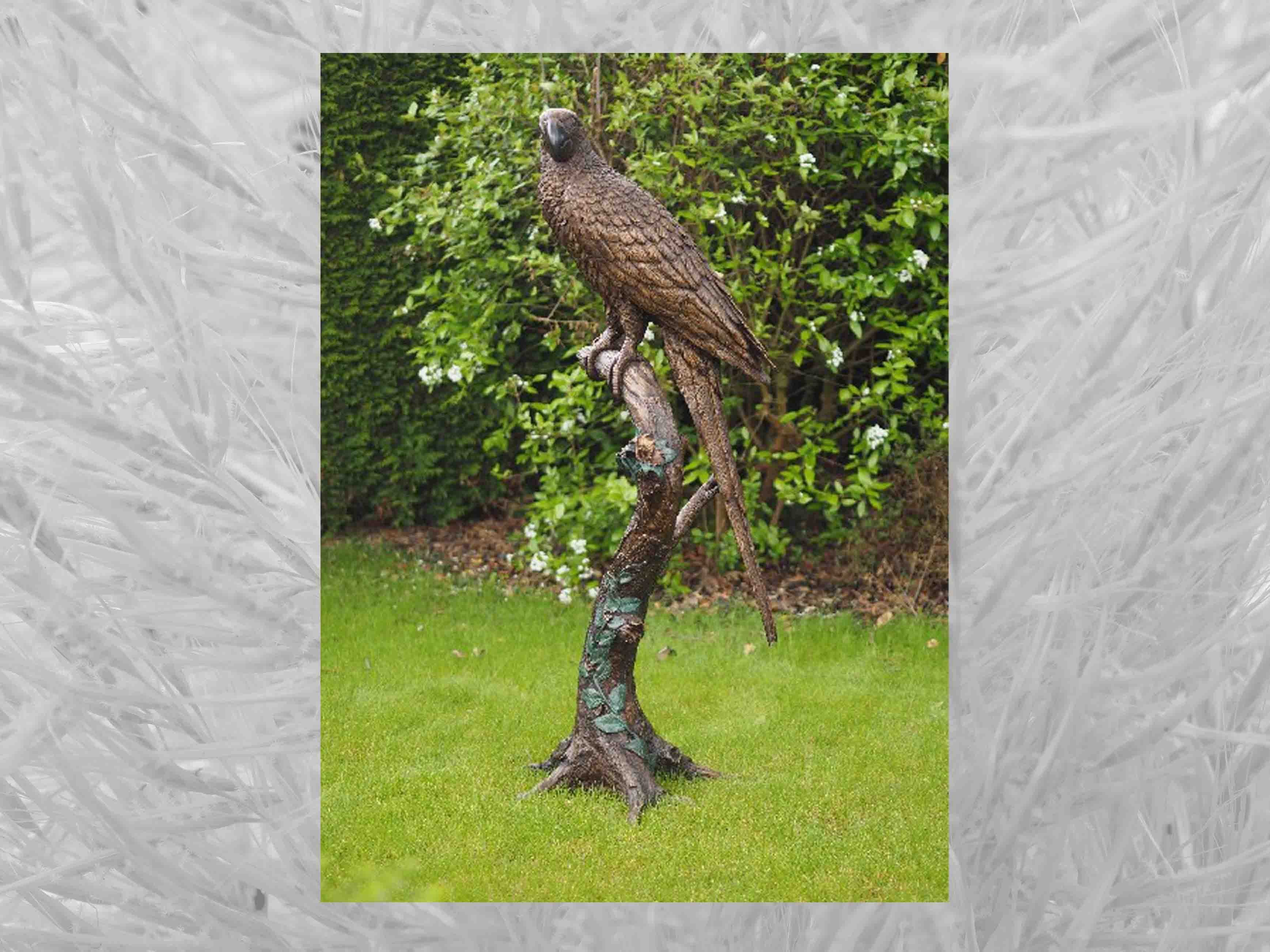 IDYL auf IDYL Gartenfigur Papagei Stamm, Bronze Bronze-Skulptur