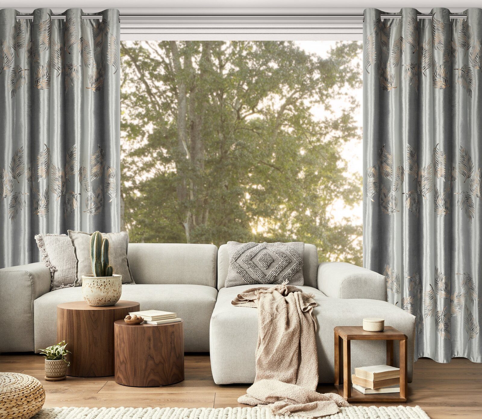 Eurofirany Vorhang IDALIA Ösenschal 140x250 cm, Edles Design aus Samt mit botanischem Muster gold silber