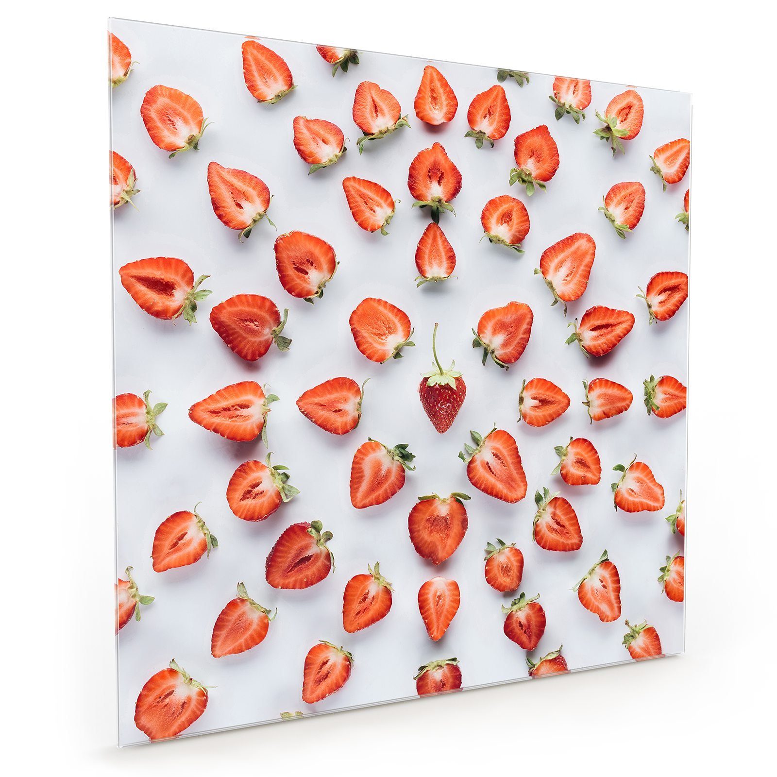 Primedeco Küchenrückwand Küchenrückwand Spritzschutz Glas mit Motiv Halbierte Erdbeeren