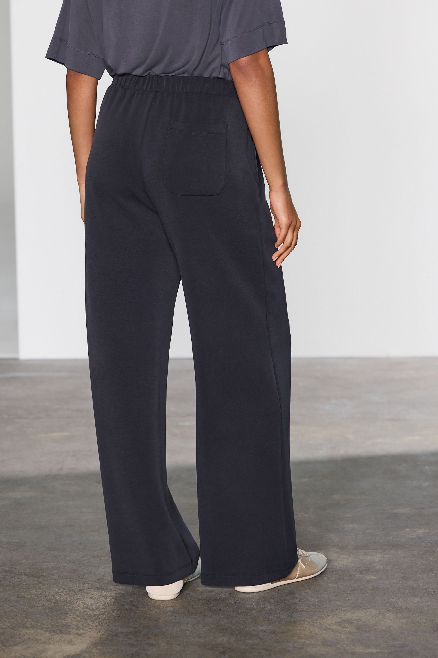 Next Jerseyhose Weiche Schlupfhose mit weitem Bein, Kurzgröße (1-tlg) günstig online kaufen