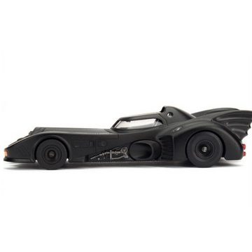 JADA Modellauto Jadatoys 1:24 Batman Modellauto Batmobile mit Figur
