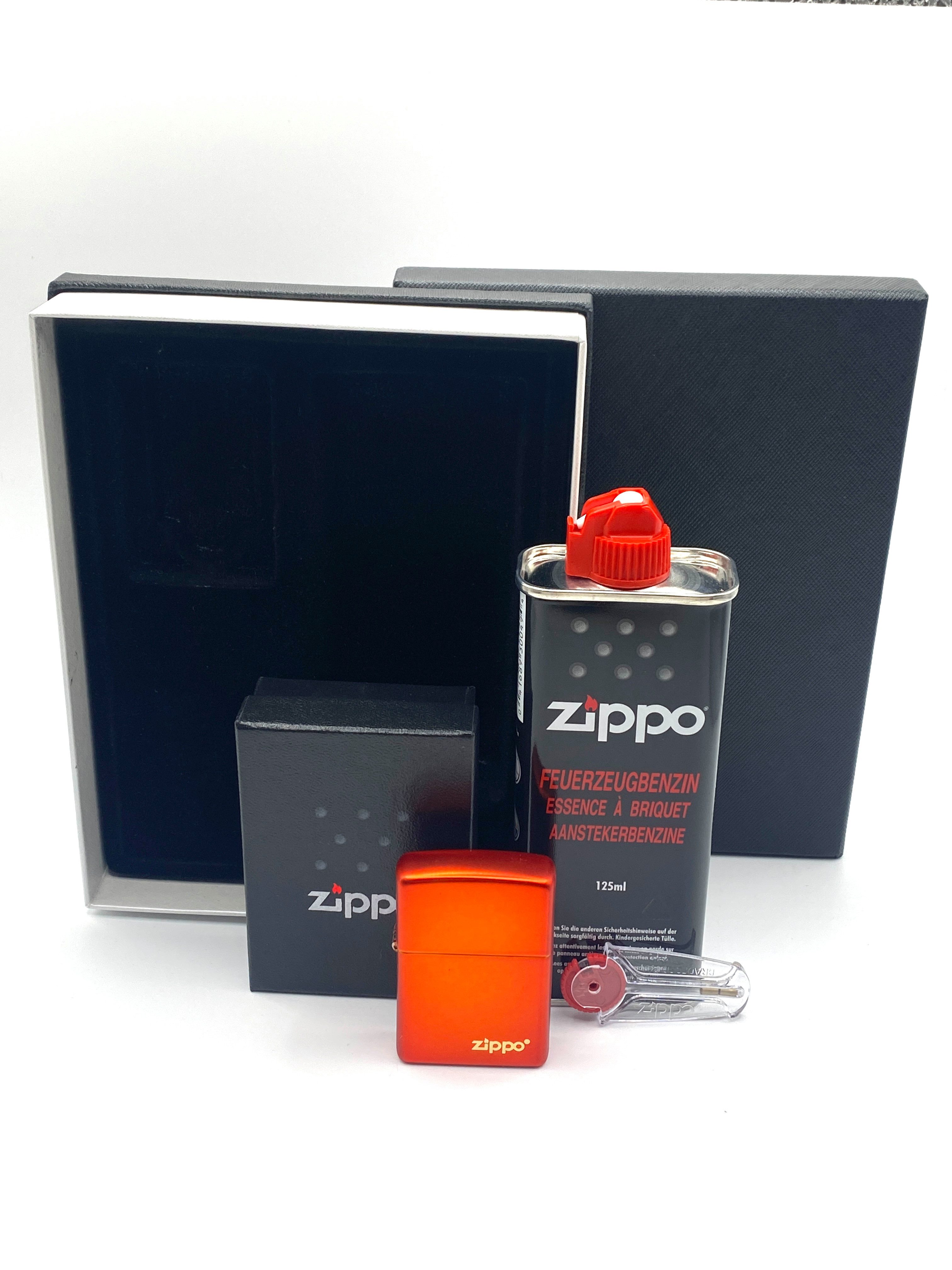 Feuerzeug Zippo Metallic Rot mit Logo Geschenkset Sturmfeuerzeug