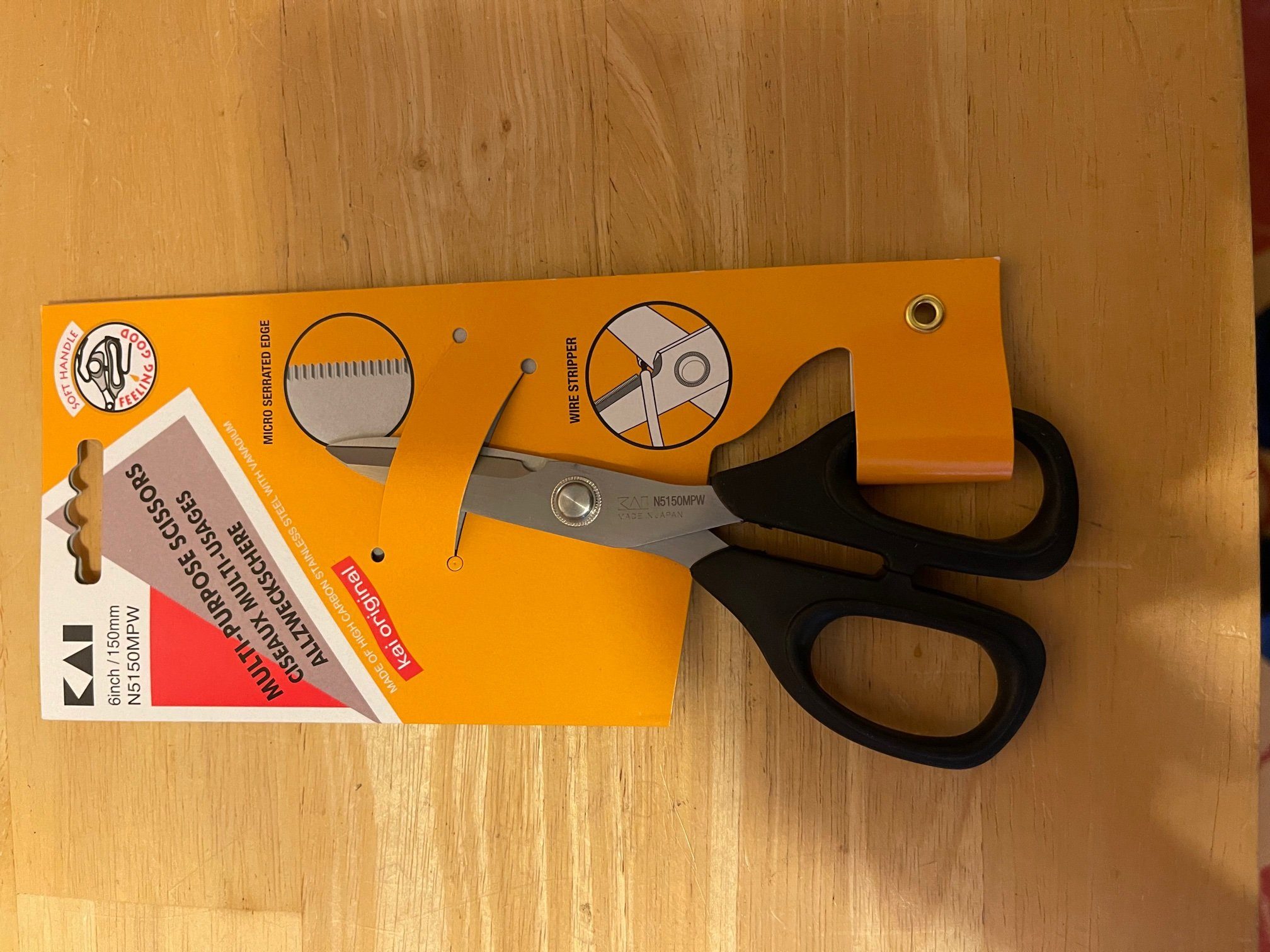 KAI Haushaltsschere Kai Universal Allzweckschere 150mm N5150MPW, (1-tlg)