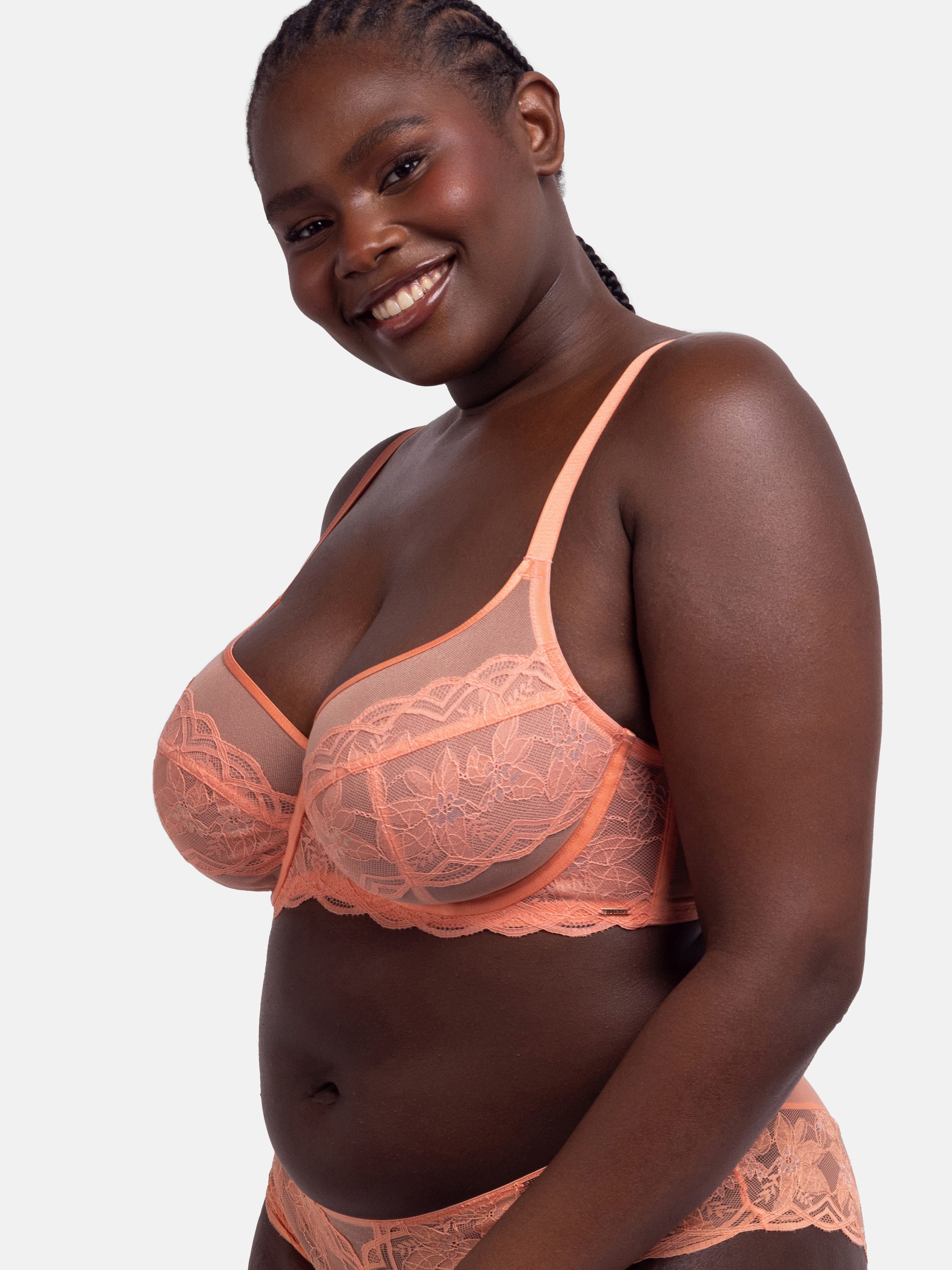 Dorina Bügel-BH Lorelei Curves, schimmerndes Netz mit Spitzendetails
