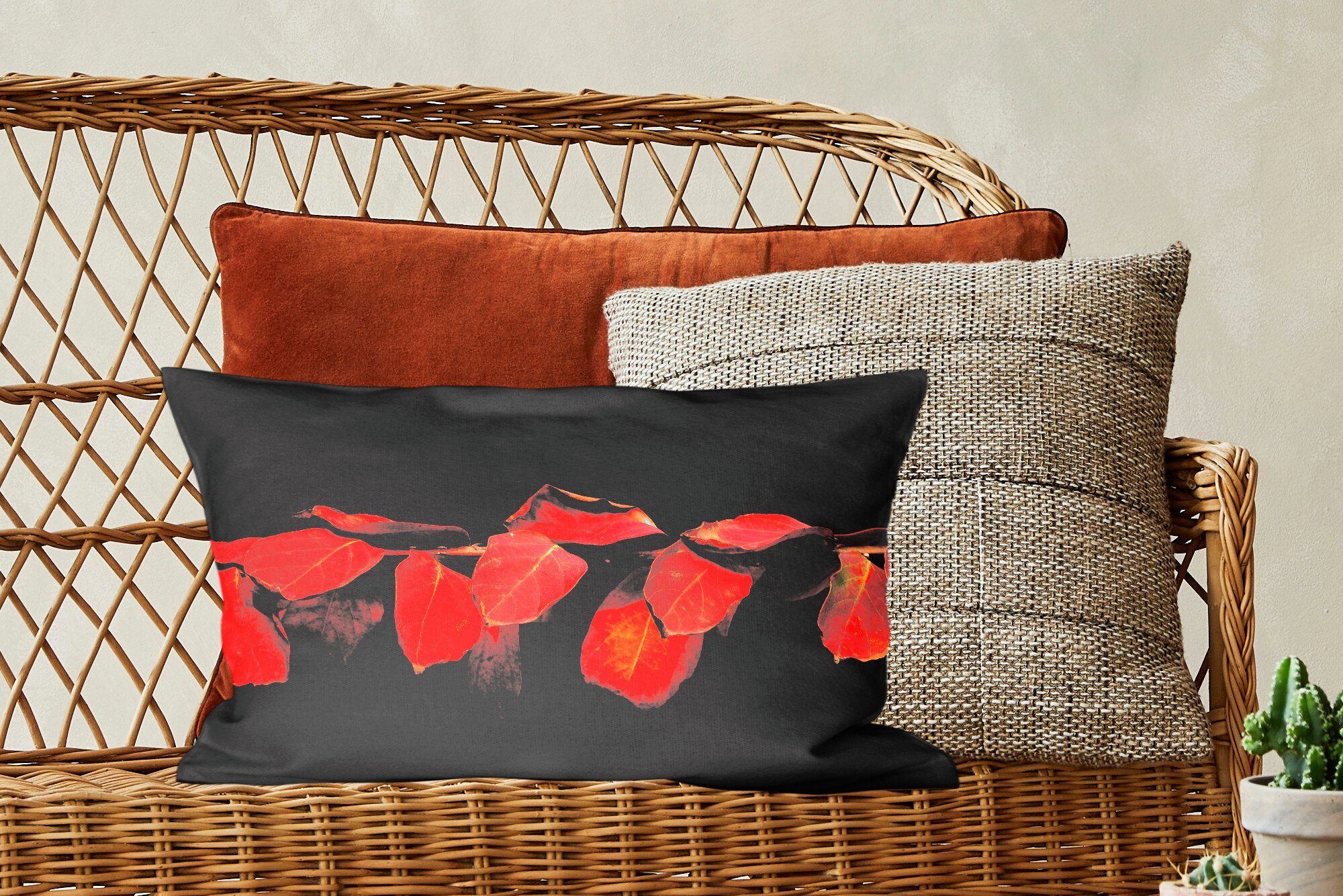 Dekoration, Hintergrund, Füllung, Dekokissen roten Wohzimmer Zierkissen, Die Blätter mit MuchoWow Dekokissen Schlafzimmer auf schwarzem