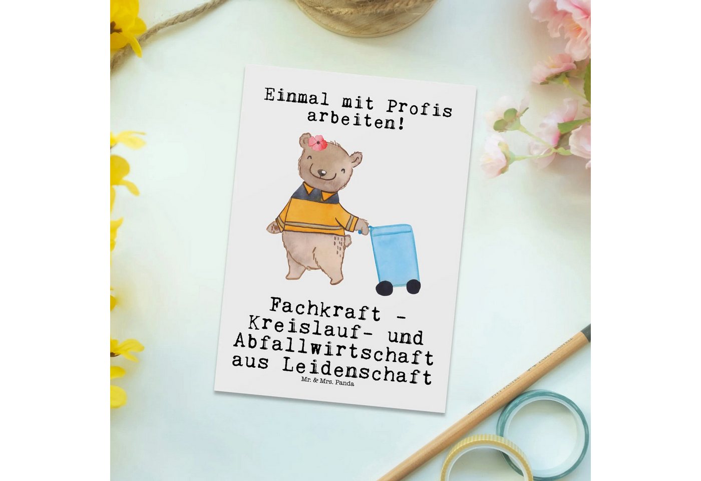 Thumbnail - Mr. & Mrs. Panda Postkarte Fachkraft - Kreislauf- und Abfallwirtschaft Leidenschaft - Weiß - Ges, Charmantes Design
