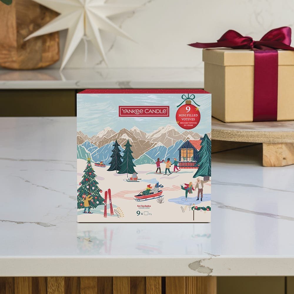 Yankee Candle Duftkerze Yankee Candle - 9er Set Weihnachten 2025 3D Geschenkbox Buch Edition