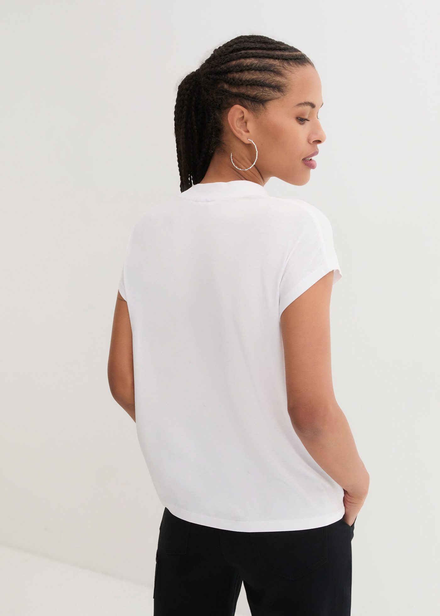 bonprix T-Shirt lässige Passform, Kurzarm, unifarben, aus Viskose