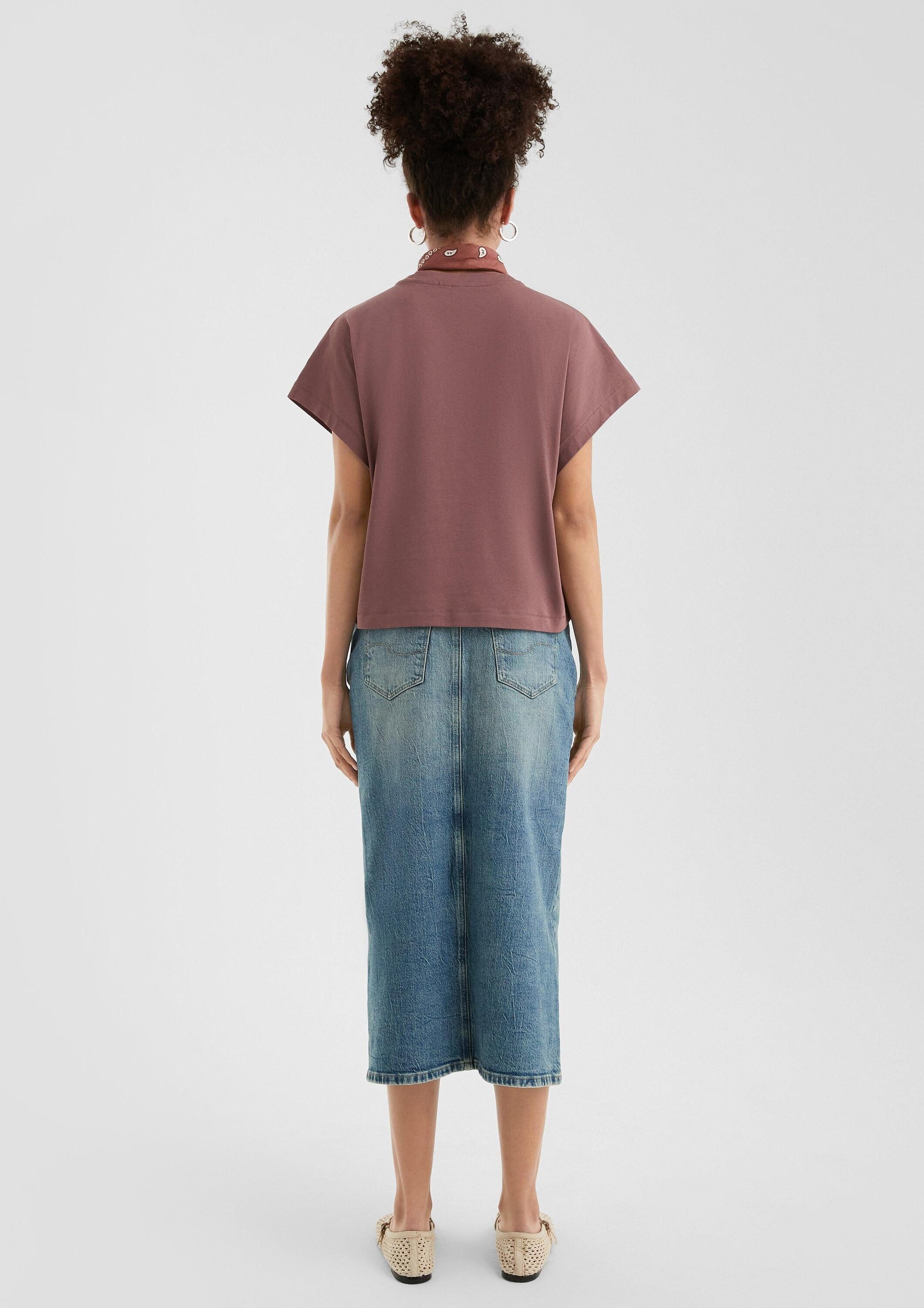 QS Kurzarmshirt T-Shirt Lässiges Baumwollshirt mit kleiner Stickerei günstig online kaufen