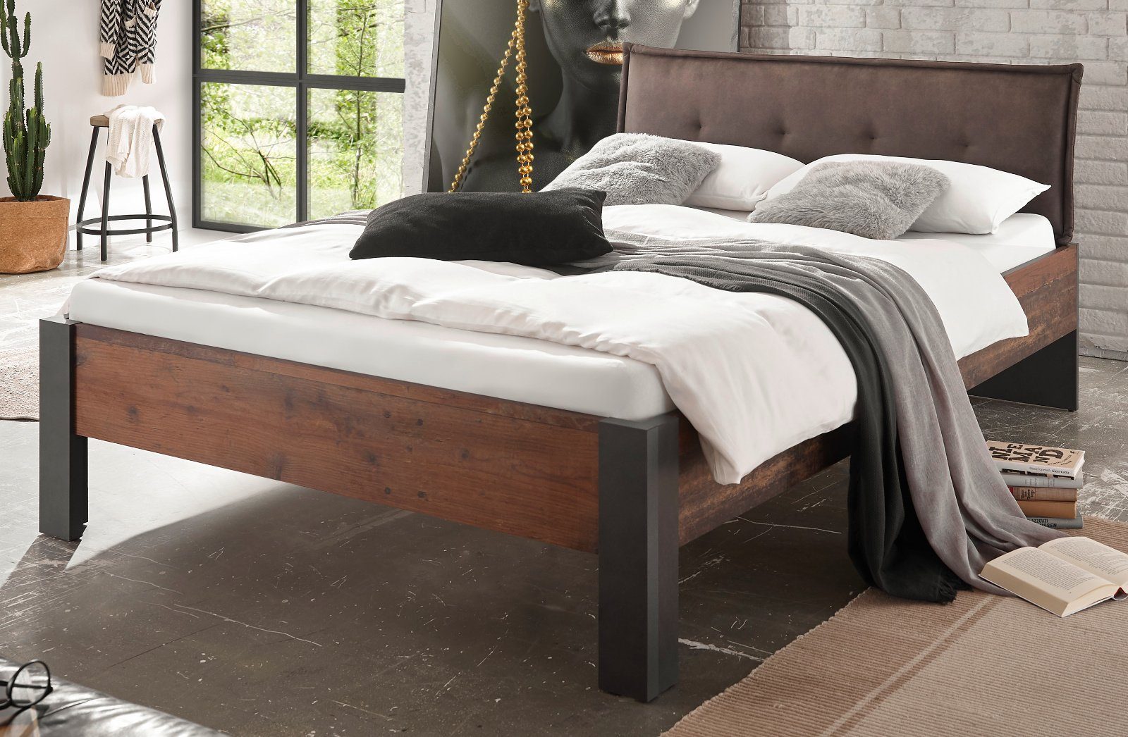 Liegefläche Ward (in Used-Wood-Design Furn.Design Wood Bett Used mit grau, 140x200 cm),