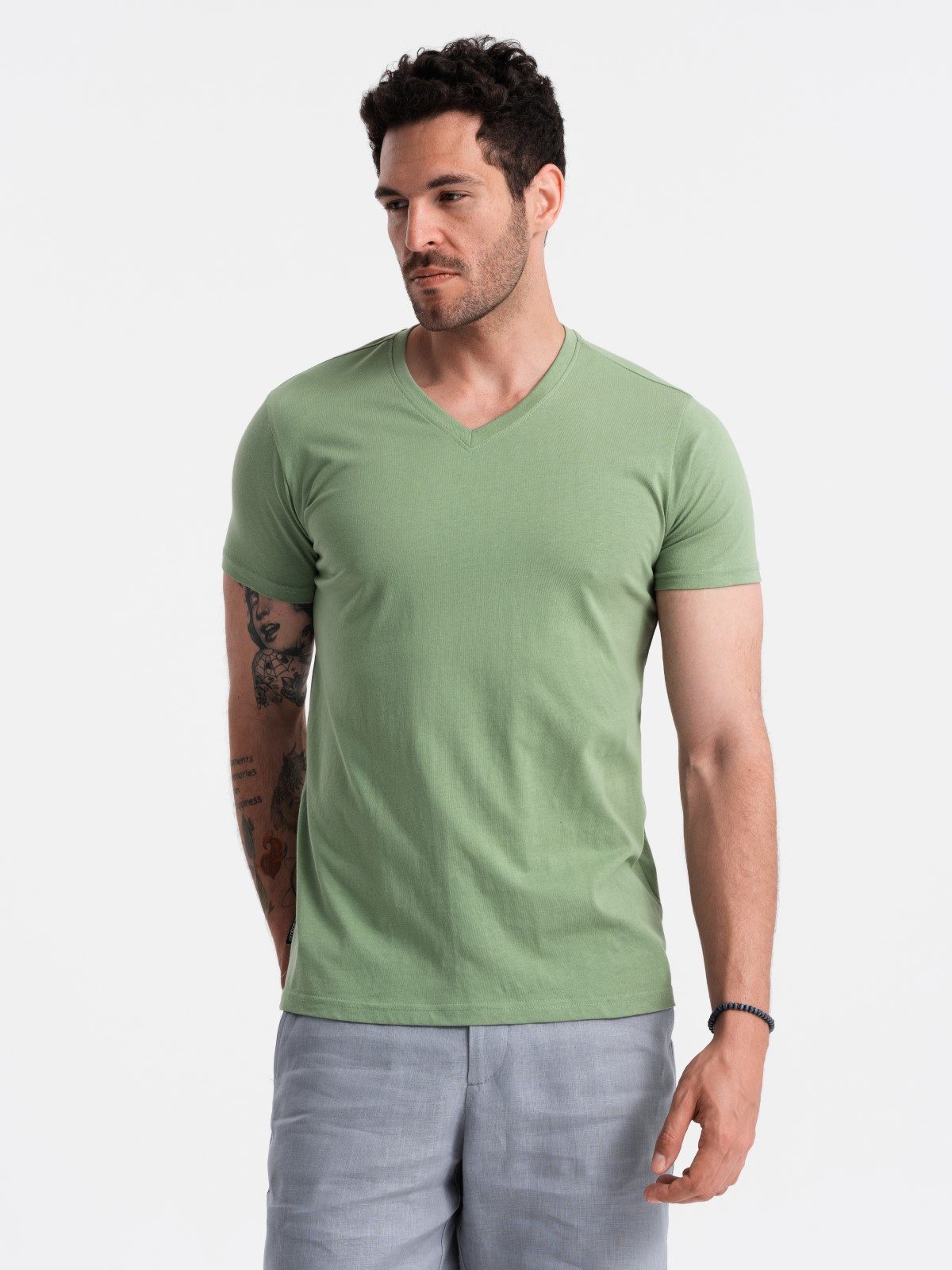 OMBRE T-Shirt Klassisches Herren-T-Shirt mit V-Ausschnitt aus Baumwolle BASIC
