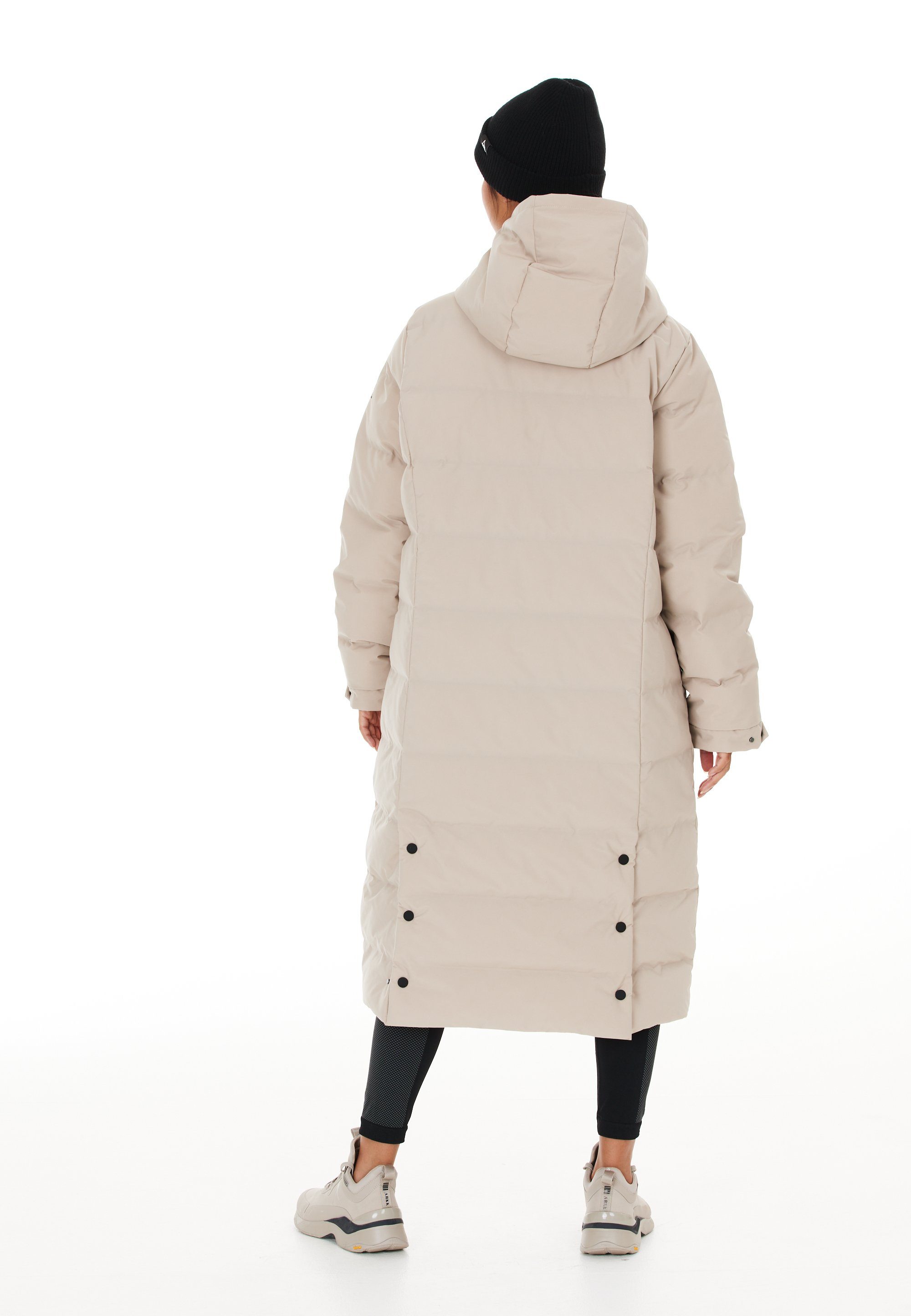 SOS Outdoorjacke Vars mit praktischer Druckknopf-Verstellung