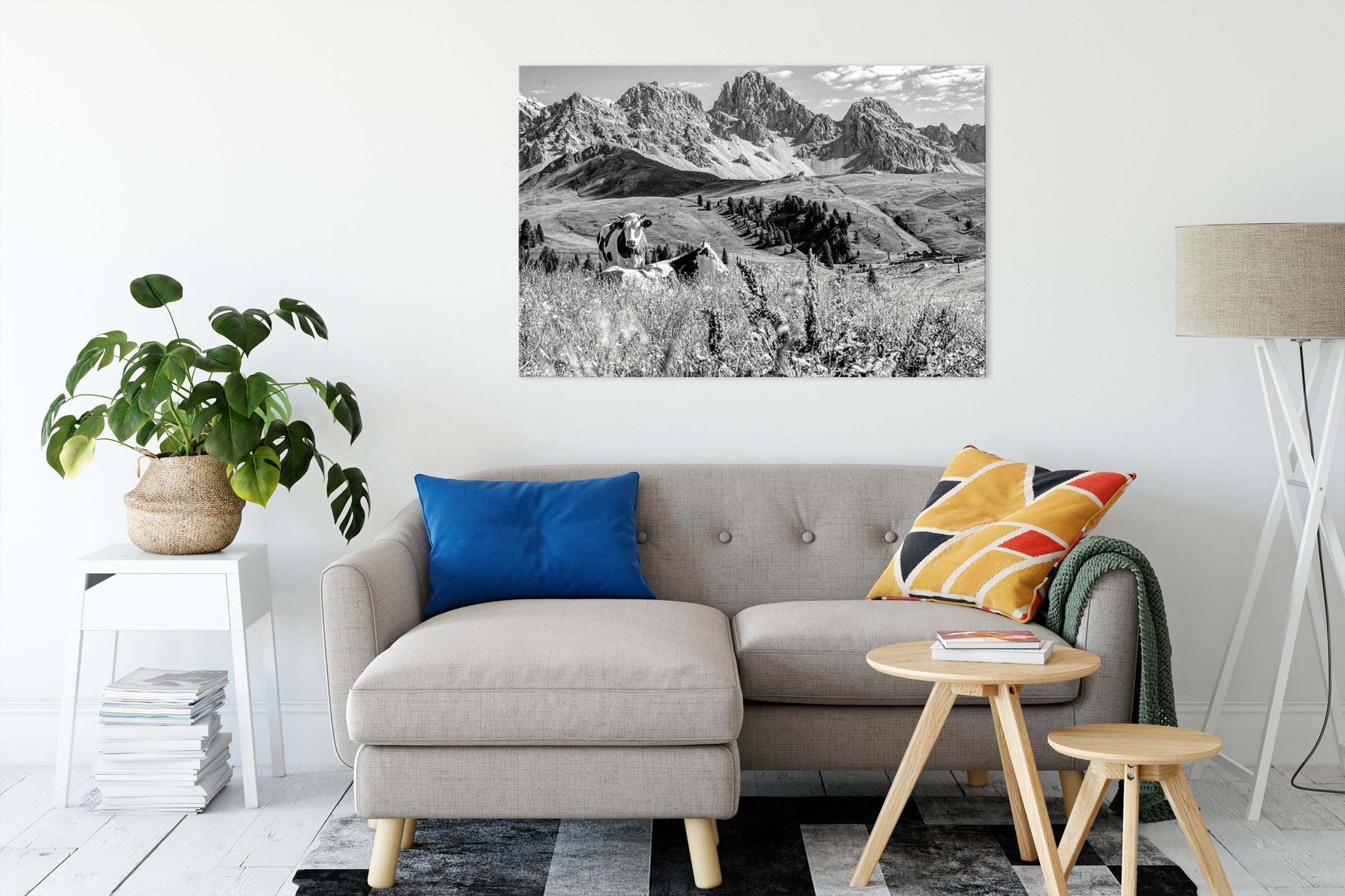 Pixxprint Leinwandbild Alpenszene mit Kühen auf grüner Wiese, Monochrome, A günstig online kaufen