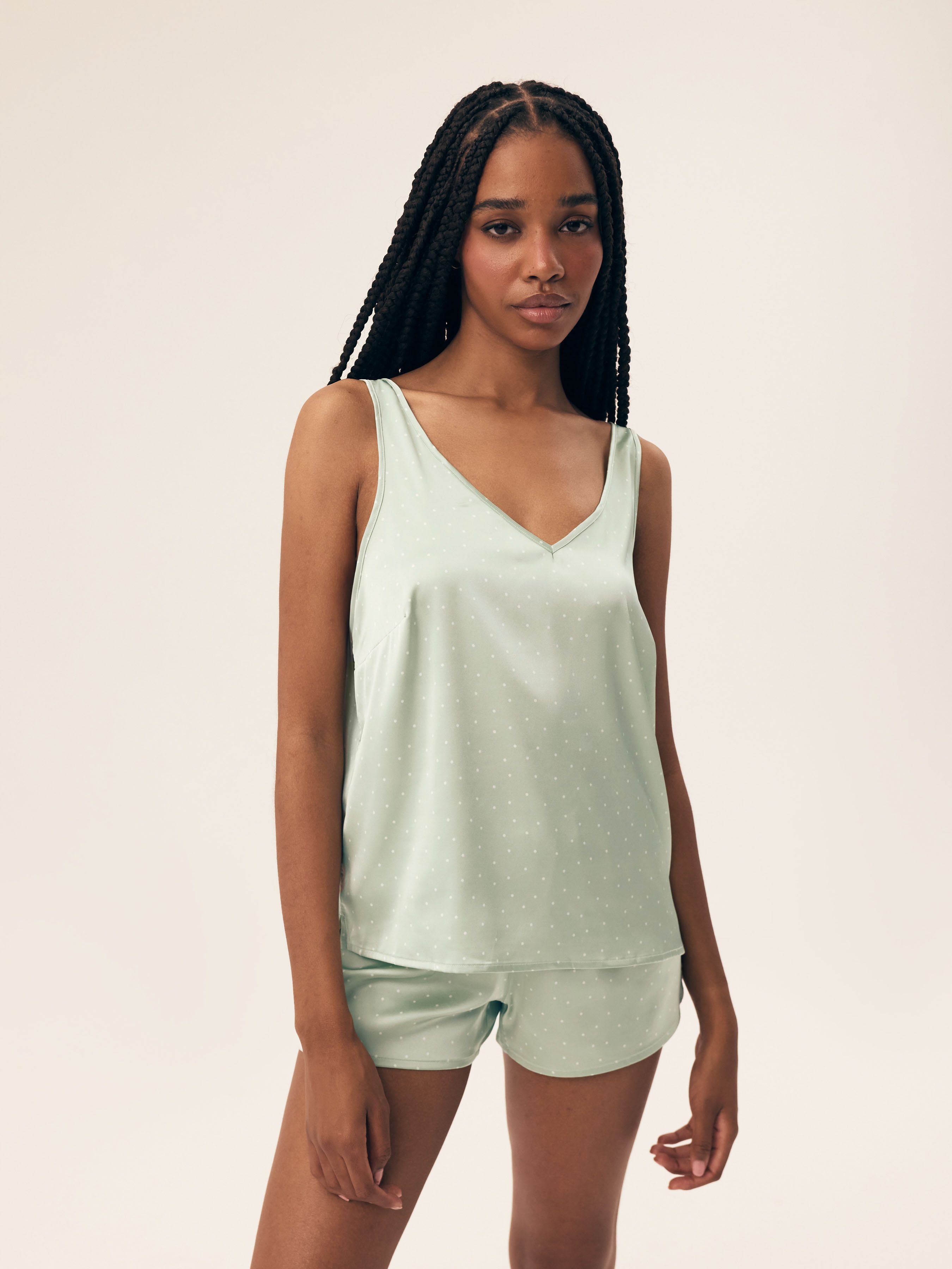 ESOTIQ Pyjama Schlafanzug Shorty aus Satin mit Trägern und V-Ausschnitt Renne (2 tlg)