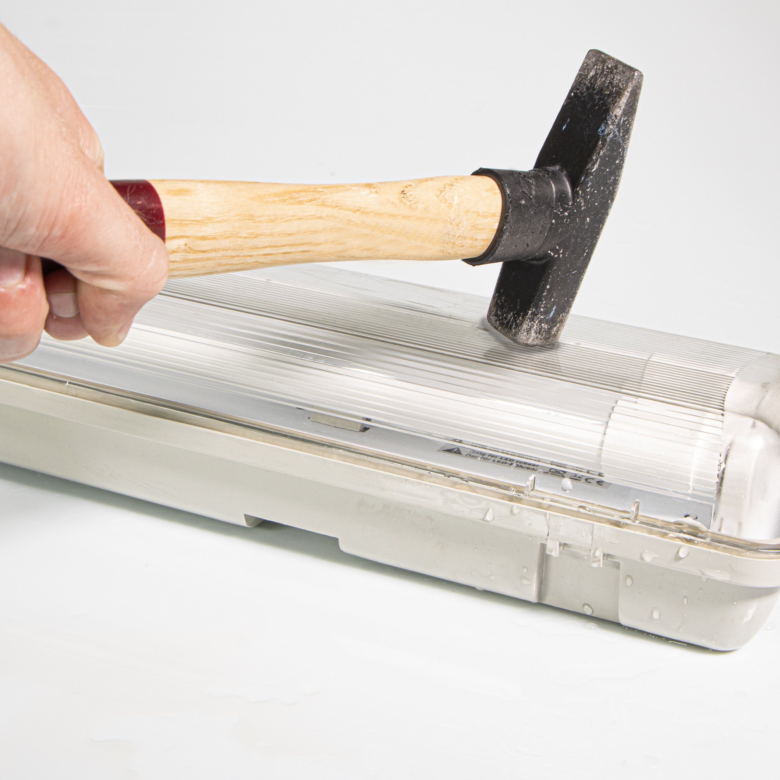 LED's light LED Deckenleuchte 2401204_01 Feuchtraumleuchte, LED, mit HF-Bewegungsmelder und LED-Röhren 120 cm 2x 14W neutralweiß IP65